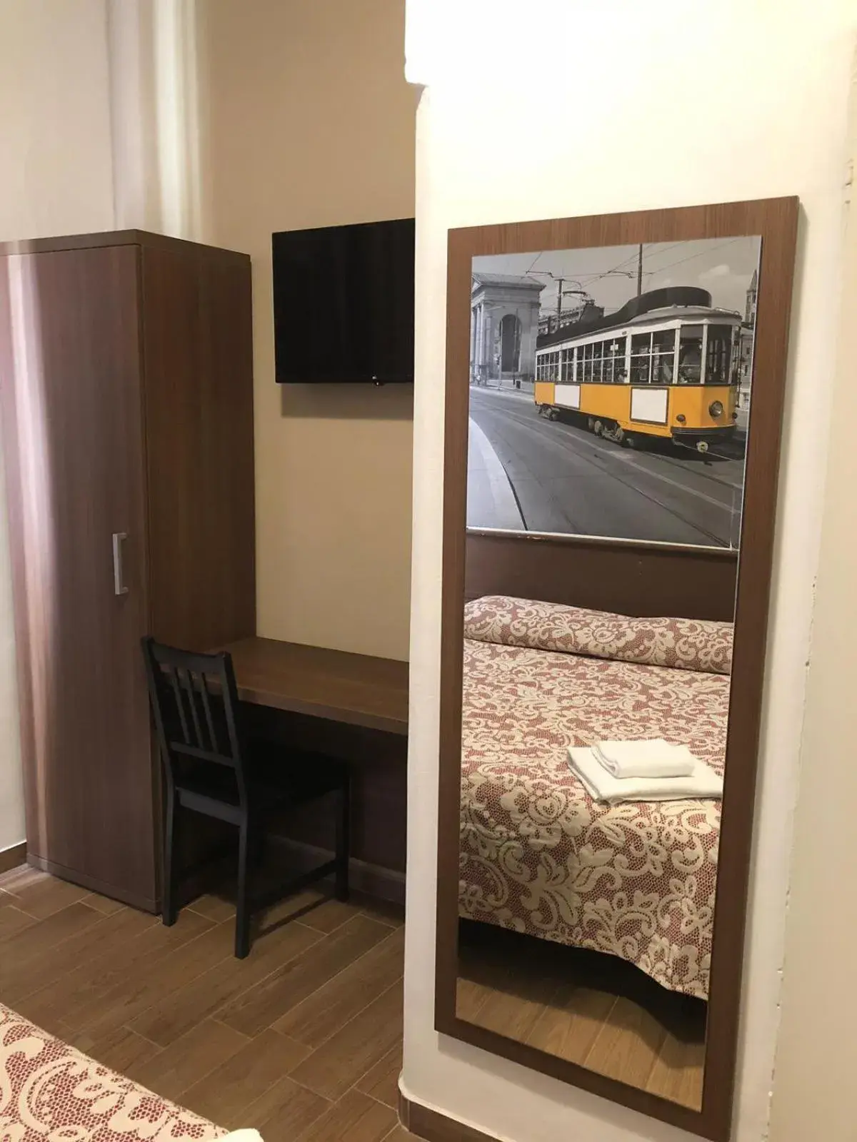 Economy Single Room in Albergo Corvetto Corso Lodi Economy Single Room in Albergo Corvetto Corso Lodi