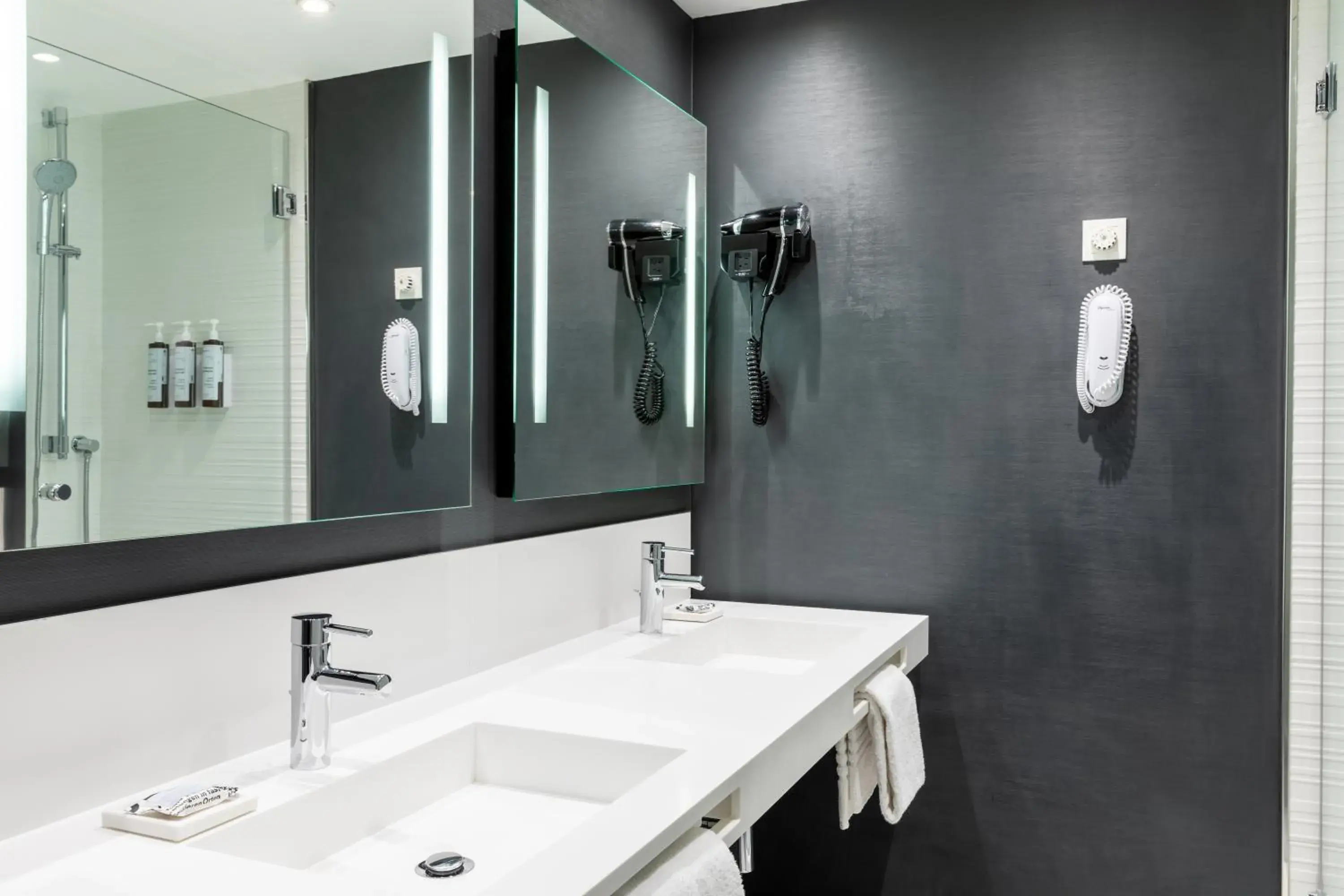 Junior Suite with Sea View in AC Hotel by Marriott Nice Junior Suite with Sea View in AC Hotel by Marriott Nice