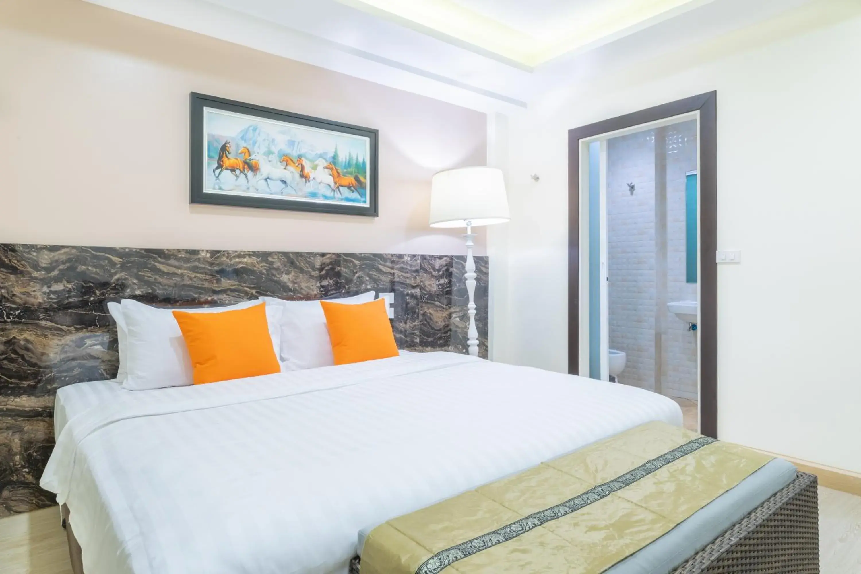 Superior Double or Twin Room in 4M Pratunam Hotel Superior Double or Twin Room in 4M Pratunam Hotel