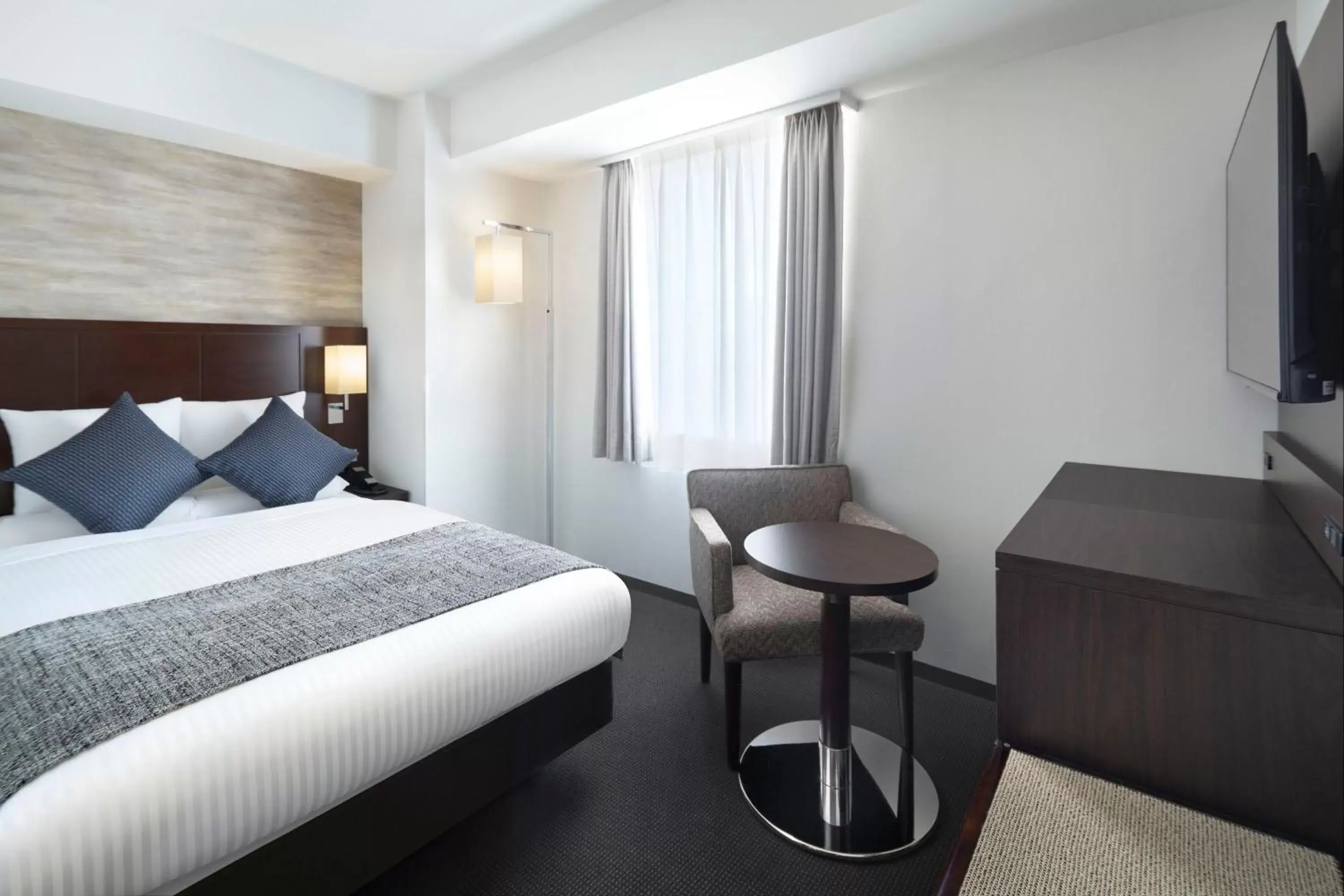 Standard Double Room with Small Double Bed - single occupancy - Non-Smoking in ART HOTEL Nippori Lungwood Standard Double Room with Small Double Bed - single occupancy - Non-Smoking in ART HOTEL Nippori Lungwood