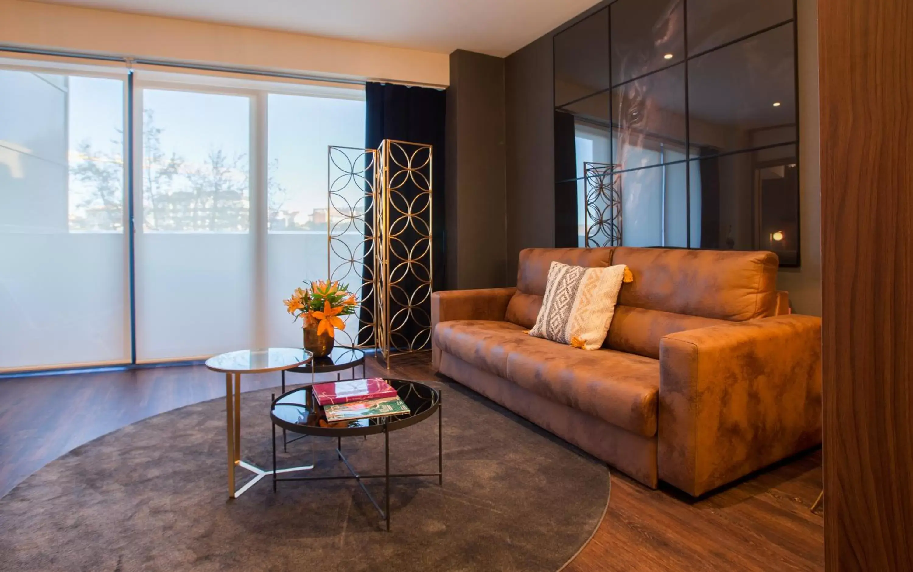 Suite in Hotel Tres Reyes Pamplona Suite in Hotel Tres Reyes Pamplona