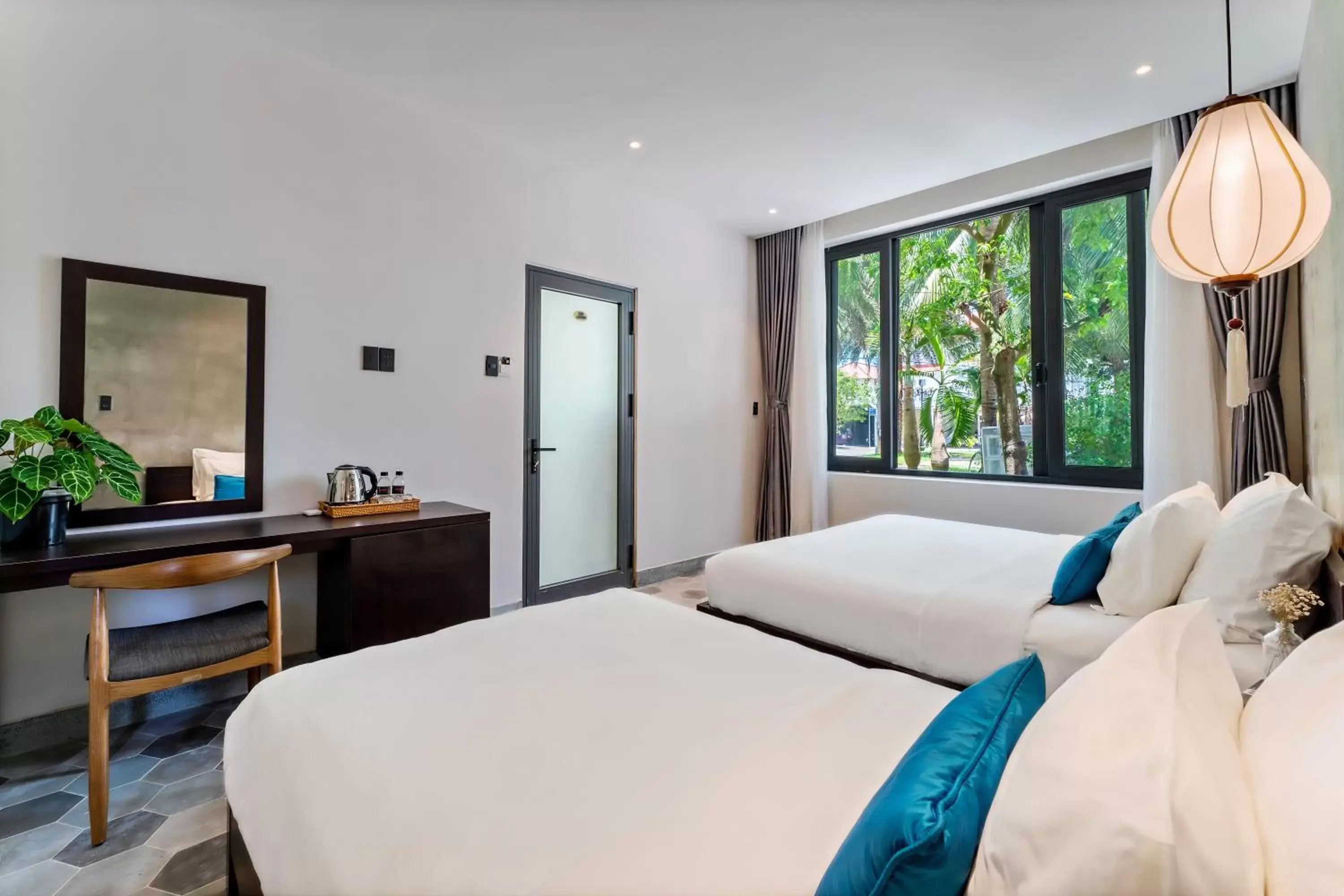 Family Room with Garden View in Lacasa Old Town Villa Family Room with Garden View in Lacasa Old Town Villa