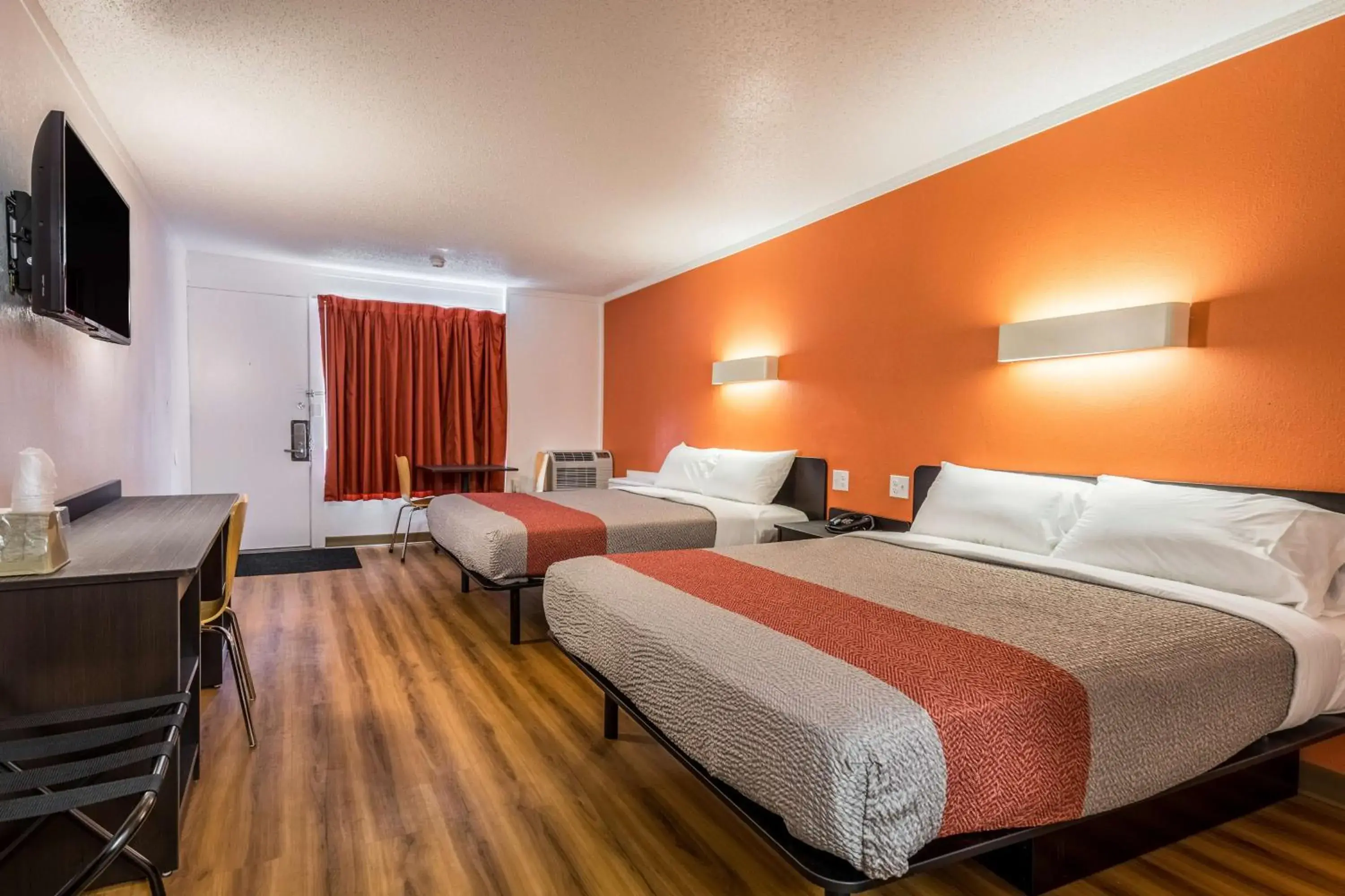 Queen Room with Two Queen Beds - Disability Access - Non-Smoking in Motel 6-Schenectady, NY Queen Room with Two Queen Beds - Disability Access - Non-Smoking in Motel 6-Schenectady, NY