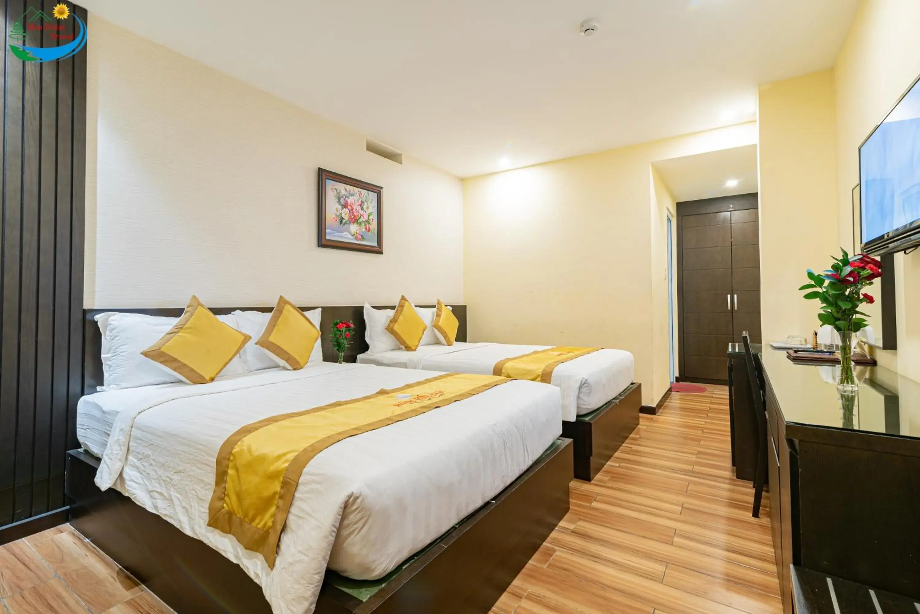 Standard Quadruple Room in Hoang Minh Chau Ba Trieu Hotel Standard Quadruple Room in Hoang Minh Chau Ba Trieu Hotel