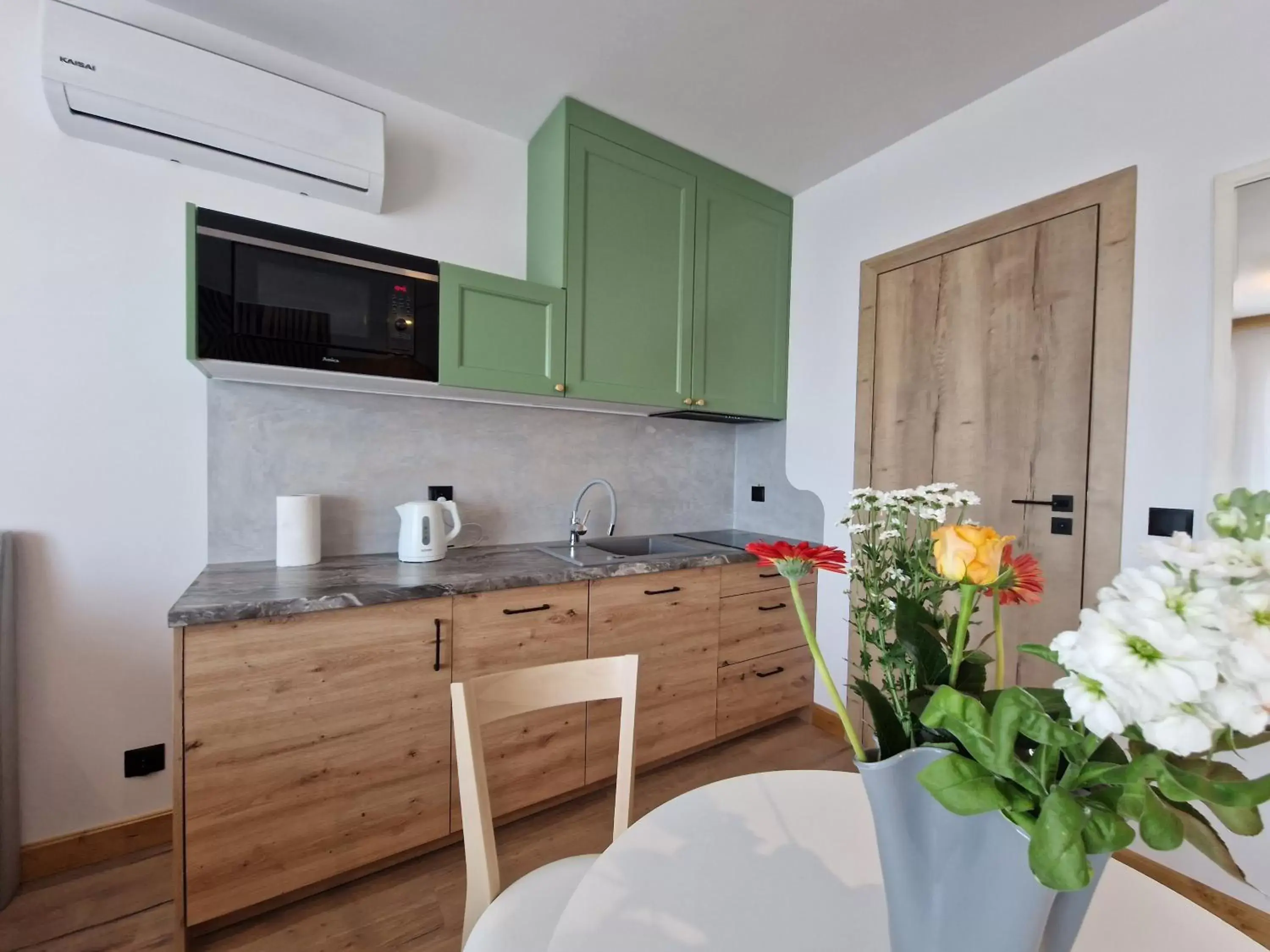 Deluxe Triple Room in Zatoka Wypoczynku Apartamenty Deluxe Triple Room in Zatoka Wypoczynku Apartamenty