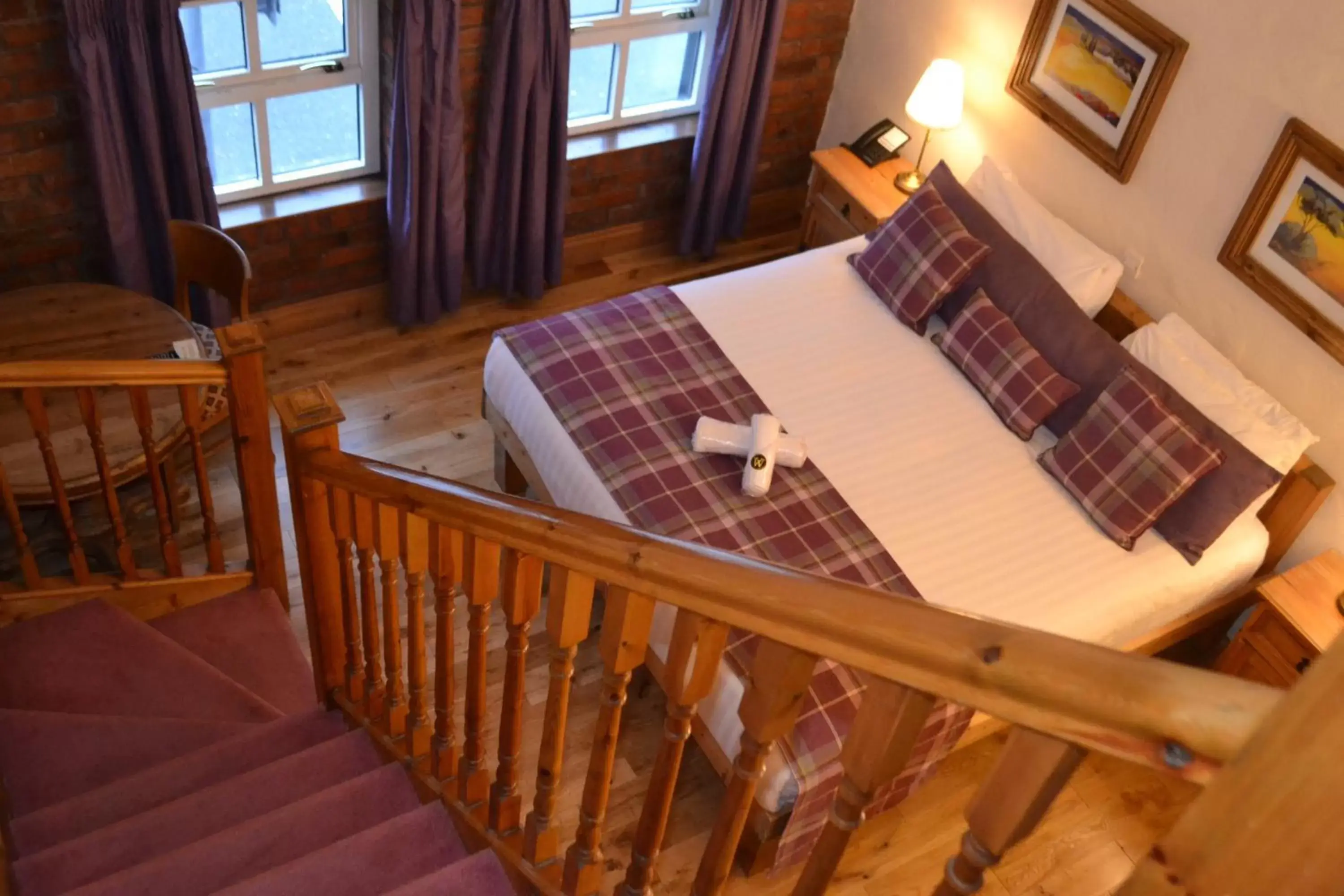 Family Room - single occupancy in Walsh's Hotel and Apartments Family Room - single occupancy in Walsh's Hotel and Apartments