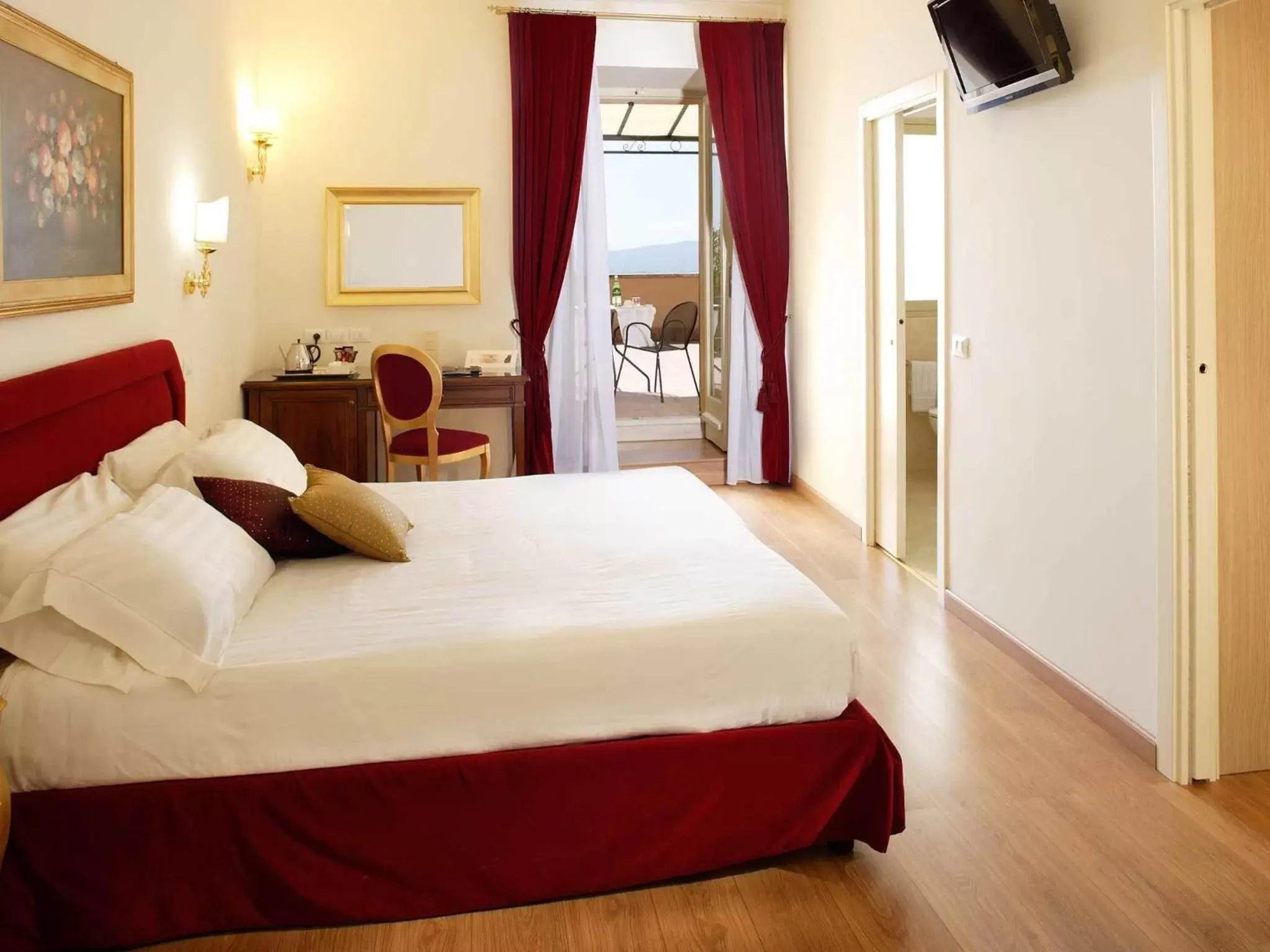 Luxury Double Room in Giotto Hotel & Spa Luxury Double Room in Giotto Hotel & Spa