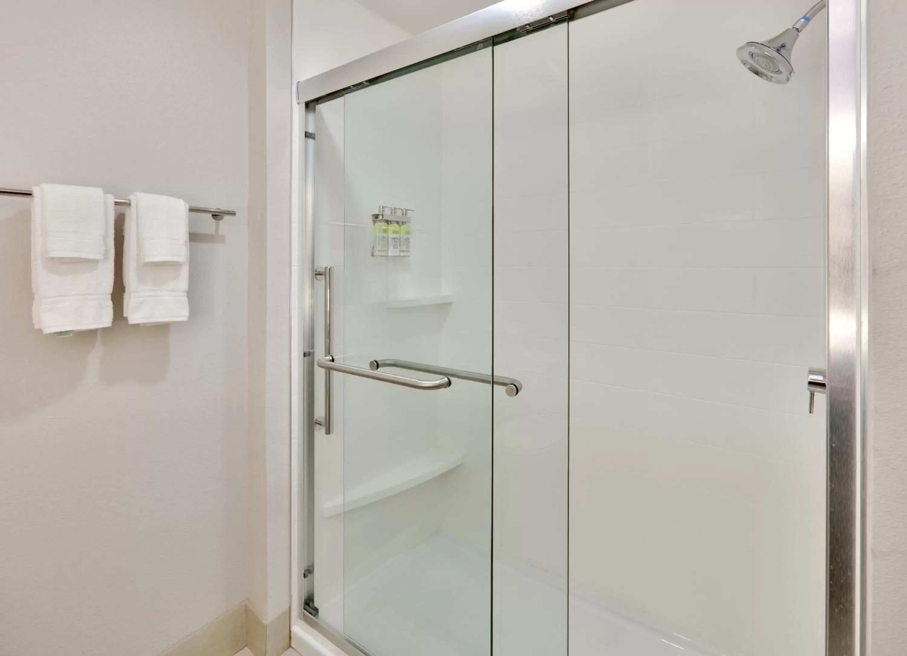 Standard King Room in Holiday Inn Express & Suites Fort Worth North - Northlake by IHG Standard King Room in Holiday Inn Express & Suites Fort Worth North - Northlake by IHG