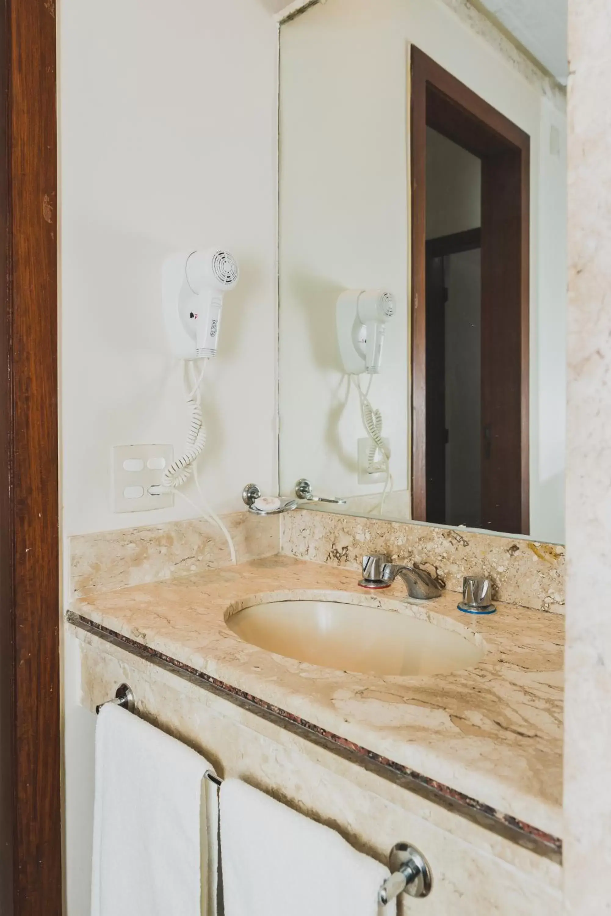 Standard Queen Room - single occupancy in Transamerica Belo Horizonte Lourdes Standard Queen Room - single occupancy in Transamerica Belo Horizonte Lourdes