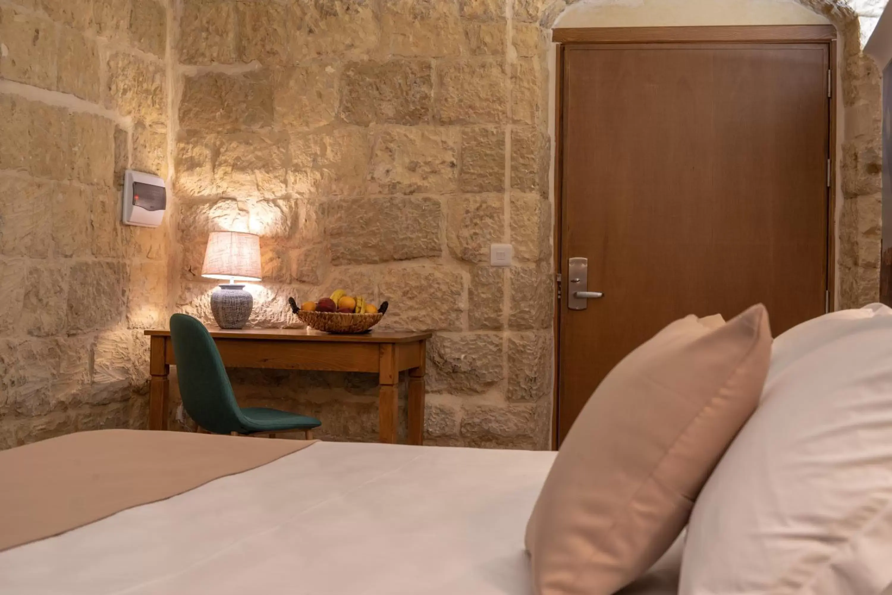 Double Room - Disability Access in 39 St. George Double Room - Disability Access in 39 St. George