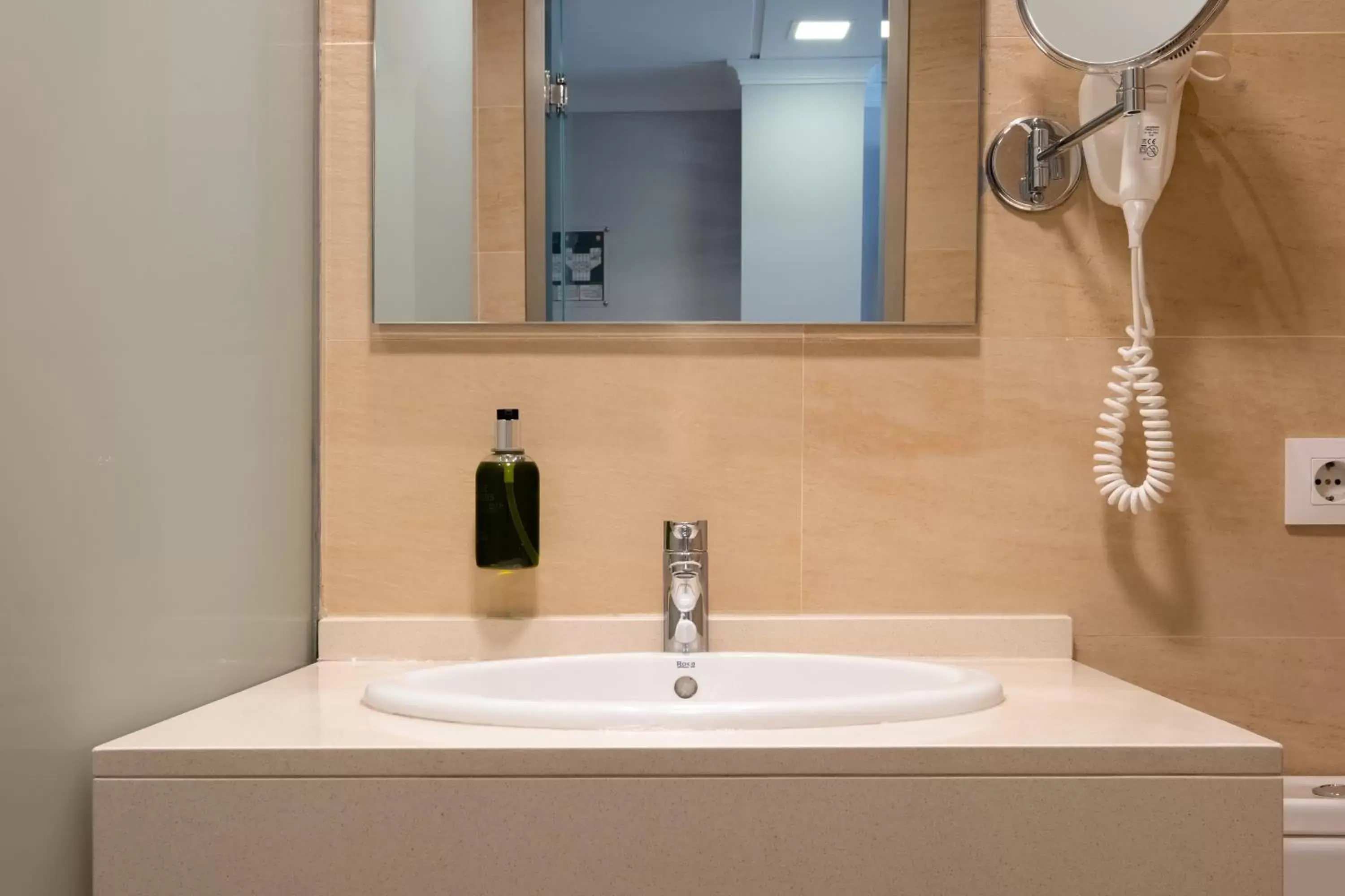 Twin Room with Balcony in Helios Mallorca Hotel & Apartments Twin Room with Balcony in Helios Mallorca Hotel & Apartments