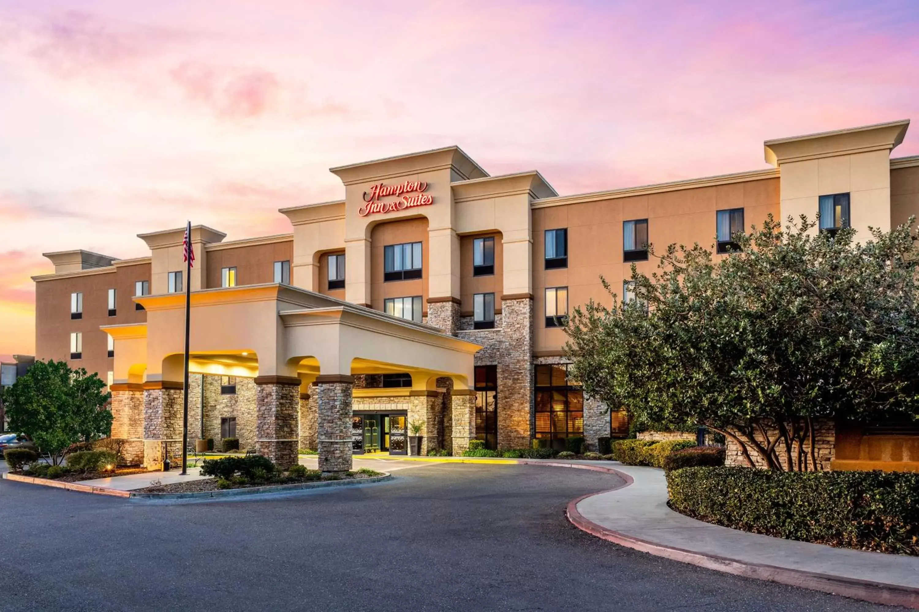Hampton Inn & Suites Sacramento-Elk Grove Laguna I-5 Hampton Inn & Suites Sacramento-Elk Grove Laguna I-5