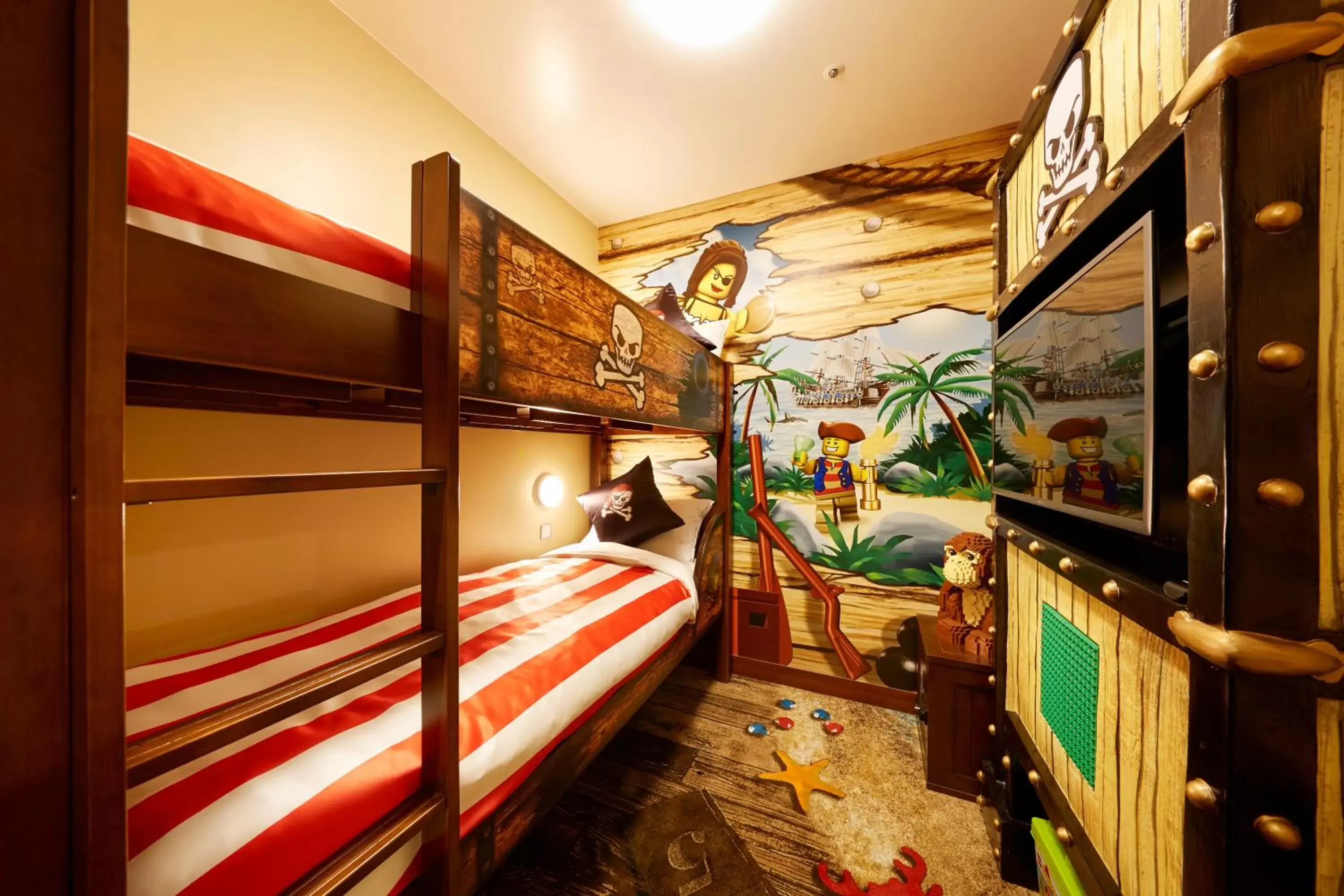 Pirates Premium Plus in LEGOLAND Japan Hotel Pirates Premium Plus in LEGOLAND Japan Hotel