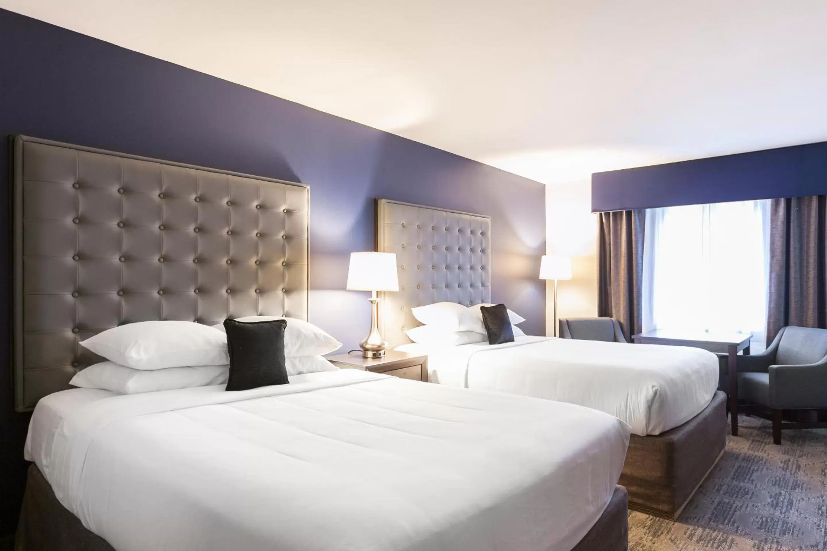 Superior Queen Room with Two Queen Beds in Red Lion Inn & Suites Auburn/Seattle Superior Queen Room with Two Queen Beds in Red Lion Inn & Suites Auburn/Seattle