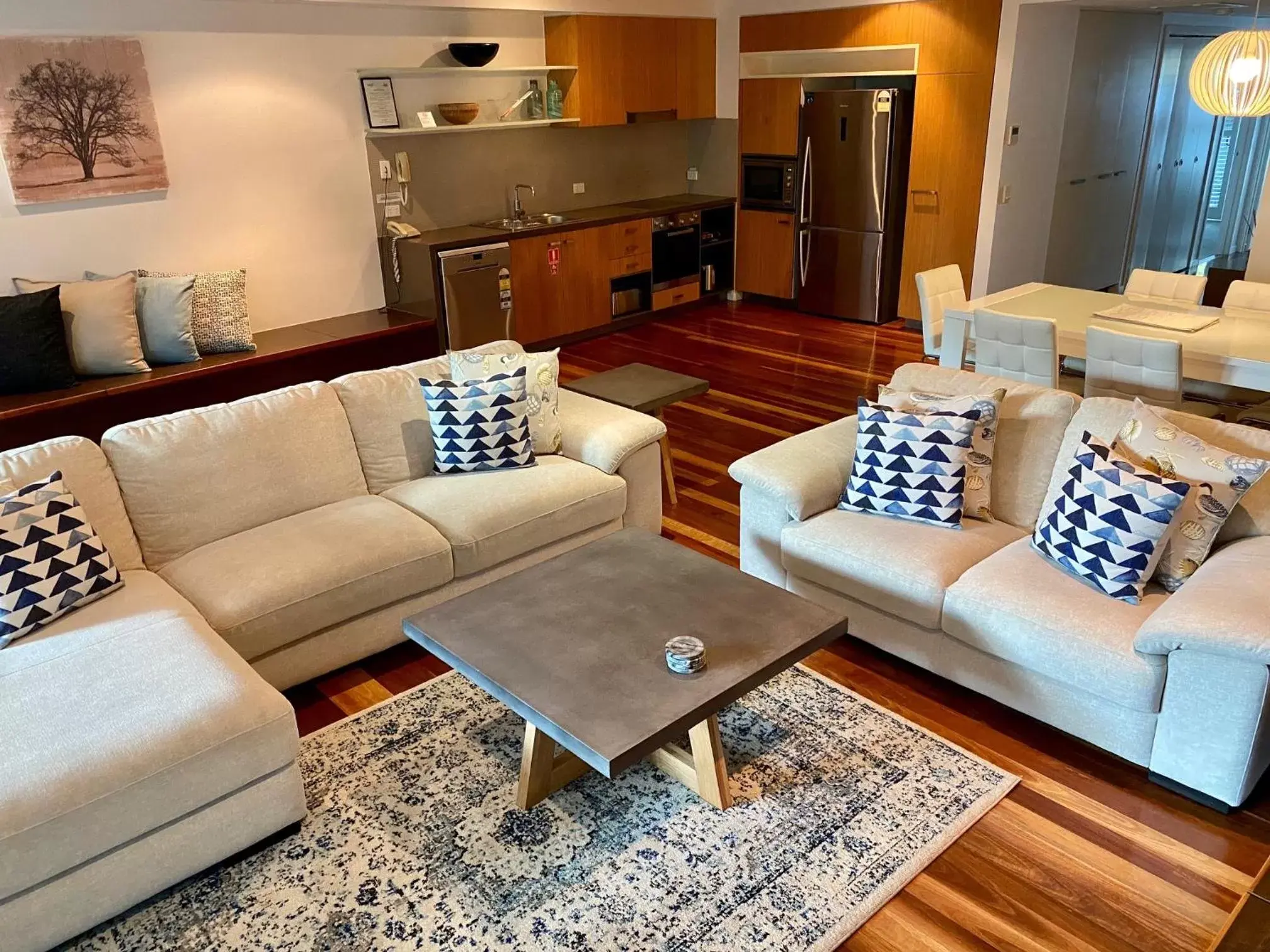 Two-Bedroom Villa with Pool Access in East On Byron Bay Apartments Two-Bedroom Villa with Pool Access in East On Byron Bay Apartments