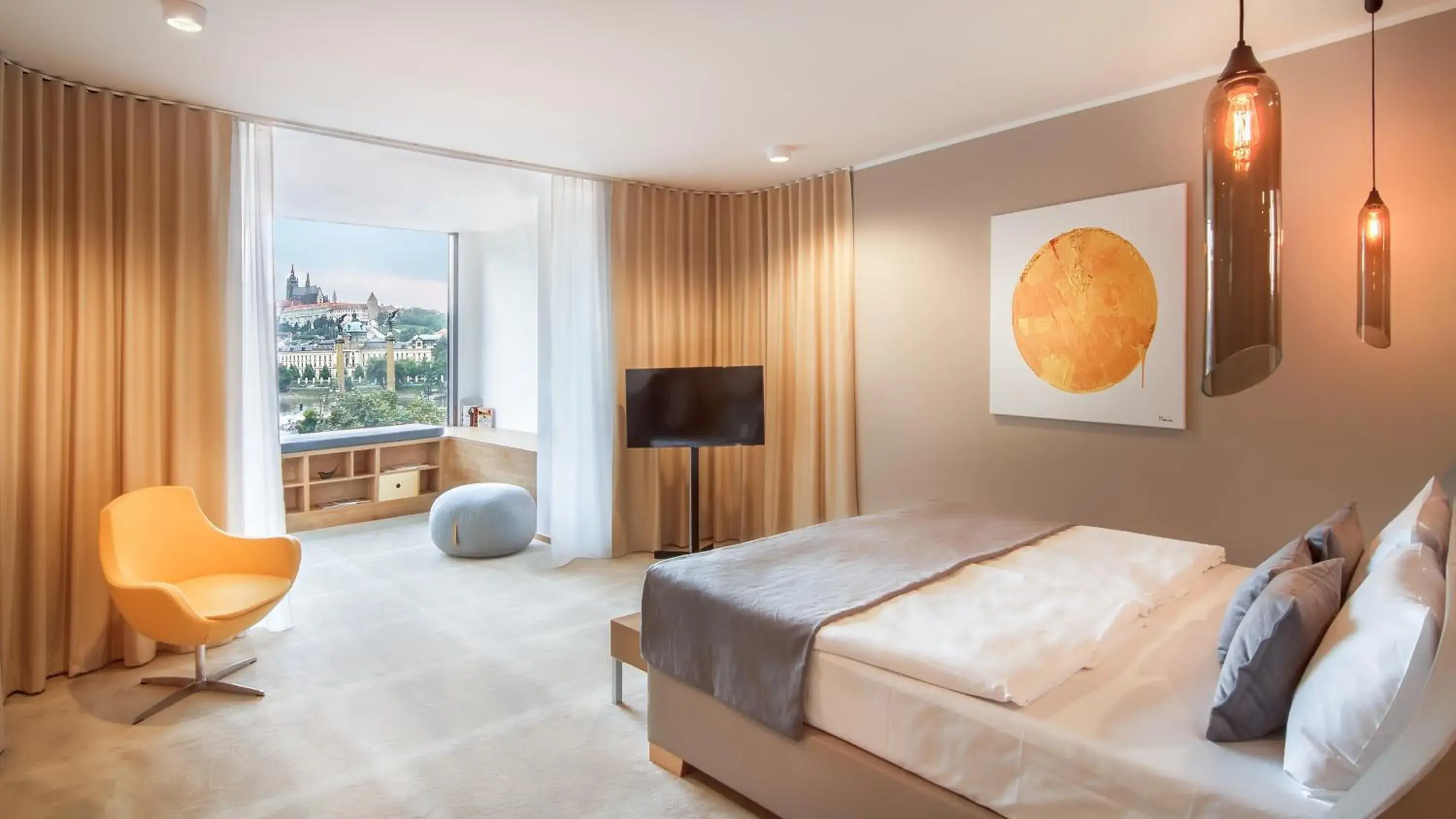 Deluxe Double or Twin Room with Castle View in The President Deluxe Double or Twin Room with Castle View in The President