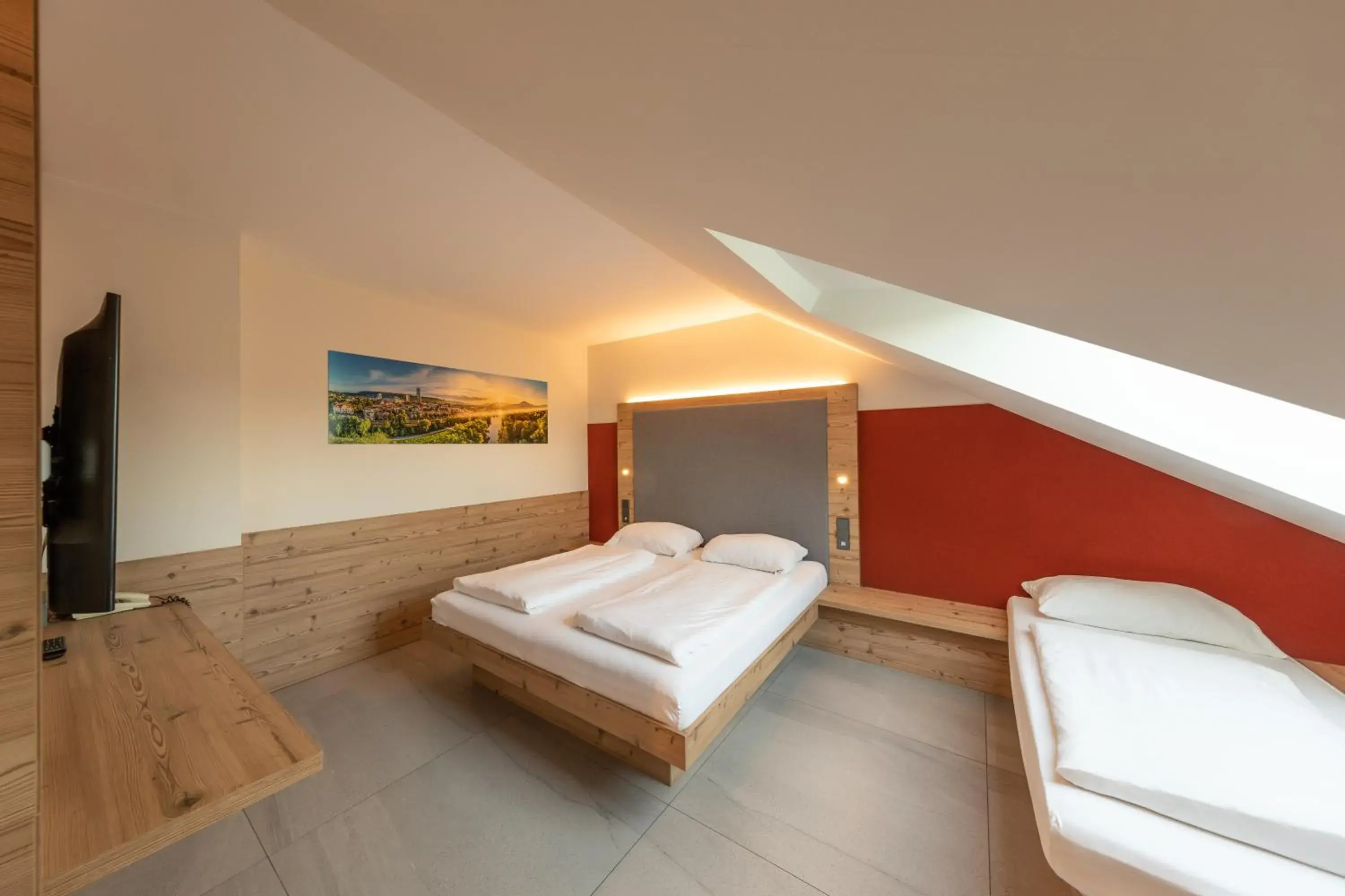 Triple Room in FAIR RESORT All Inclusive Wellness & Spa Hotel Jena Triple Room in FAIR RESORT All Inclusive Wellness & Spa Hotel Jena