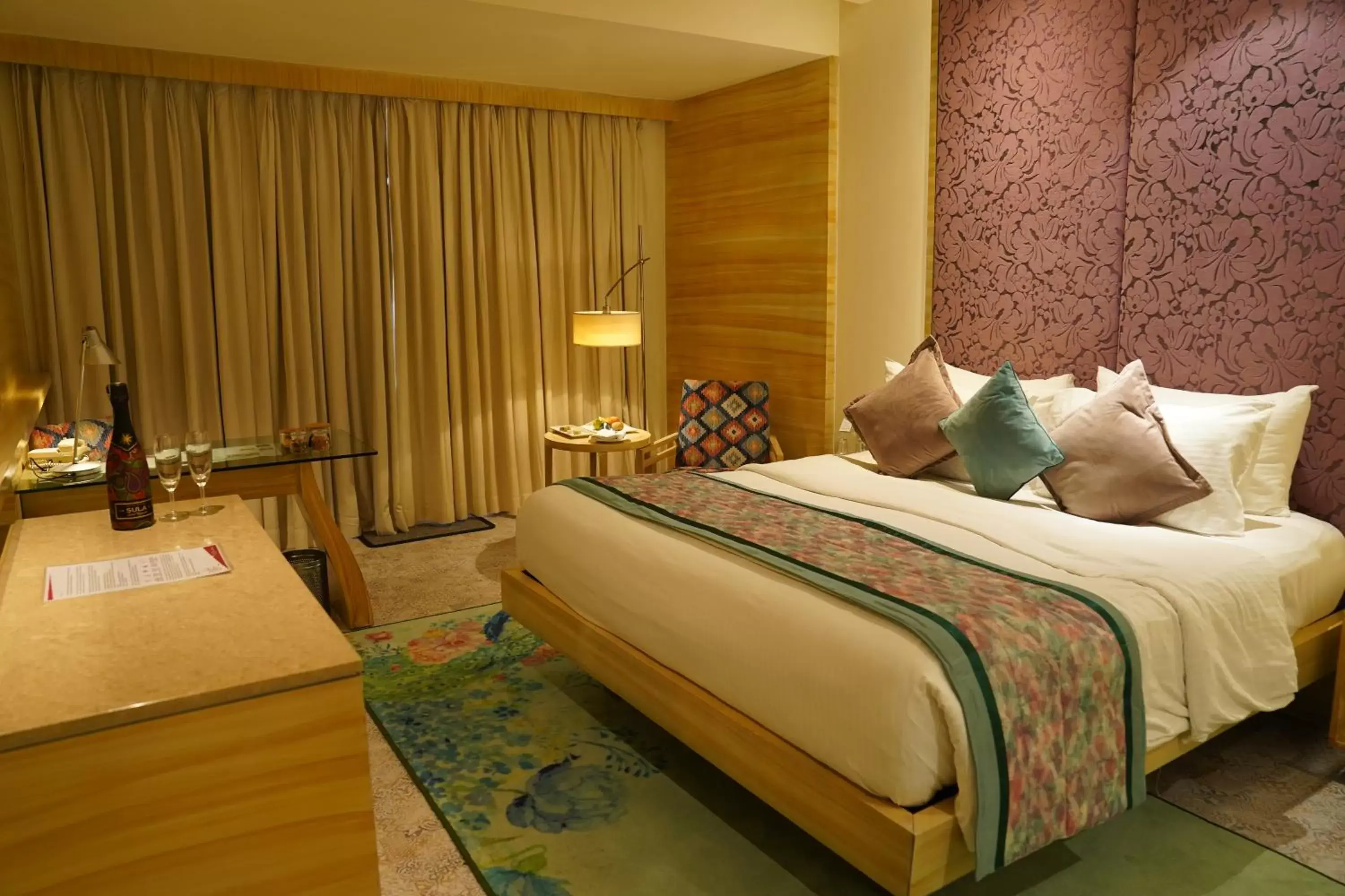 Deluxe King Bed with Bath Tub - single occupancy in Hotel Royal Orchid Jaipur, Tonk Road Deluxe King Bed with Bath Tub - single occupancy in Hotel Royal Orchid Jaipur, Tonk Road