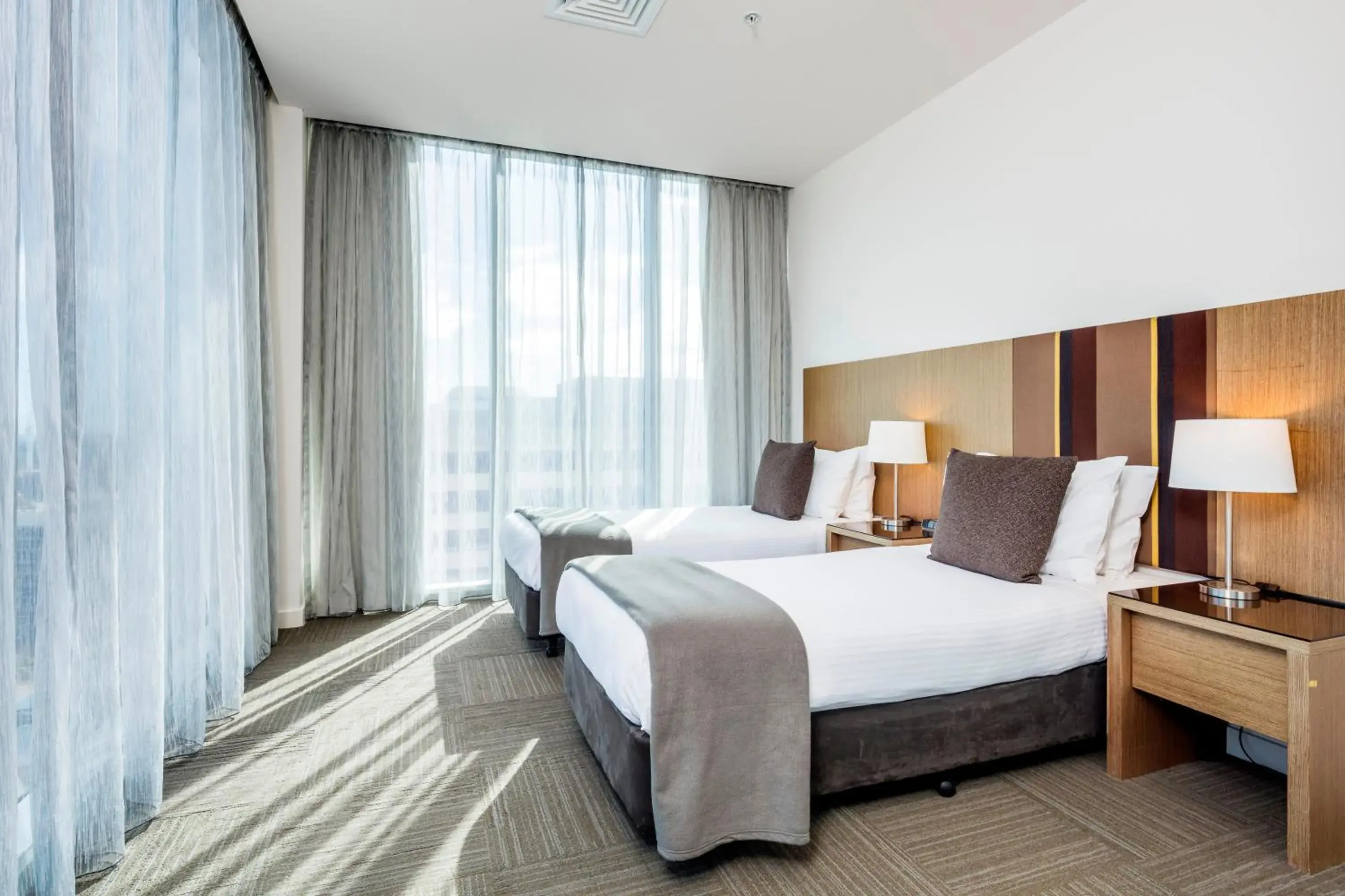 Executive Two-Bedroom Apartment in Quest on Franklin Executive Two-Bedroom Apartment in Quest on Franklin