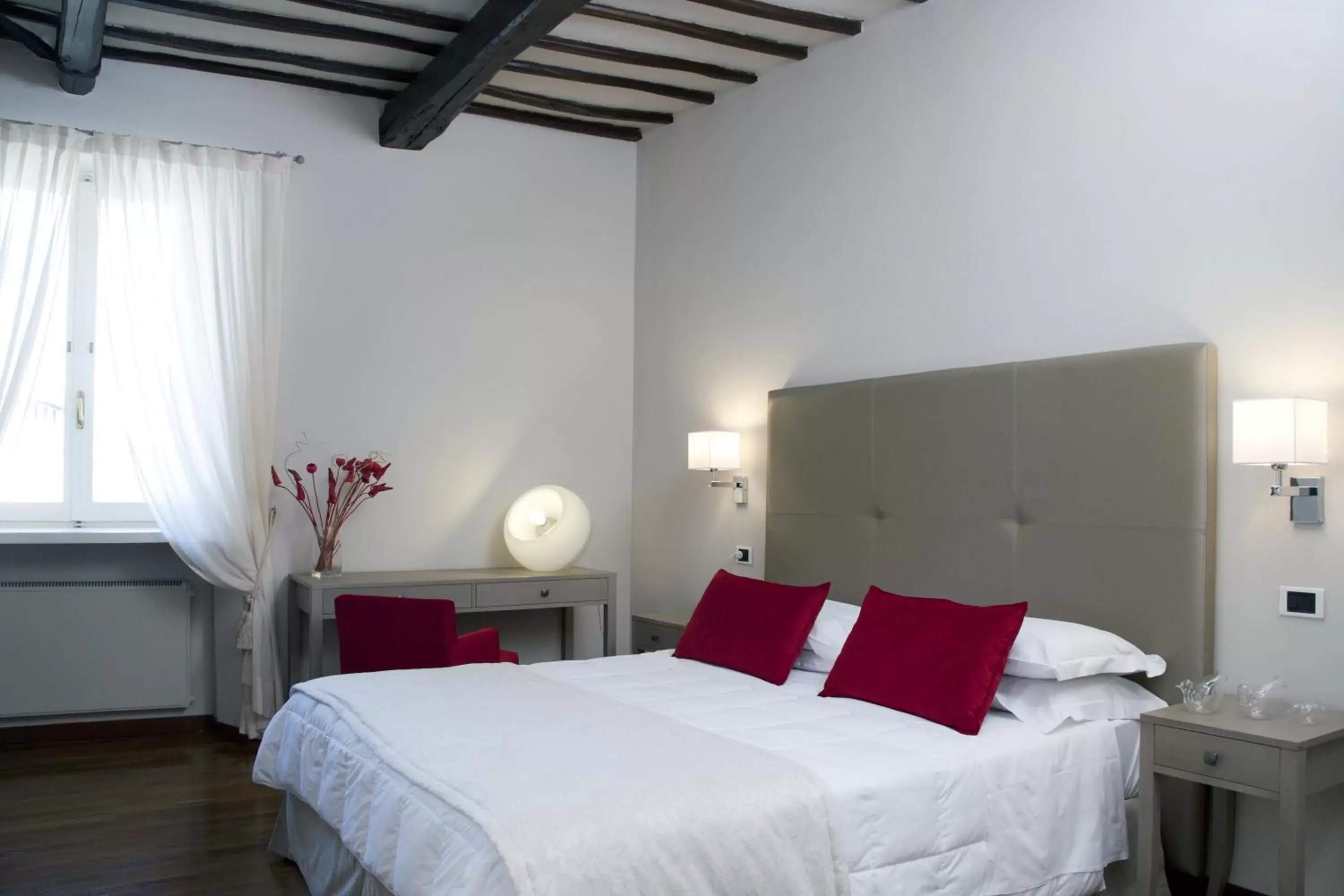 Superior Double or Twin Room in Hotel Charleston Superior Double or Twin Room in Hotel Charleston