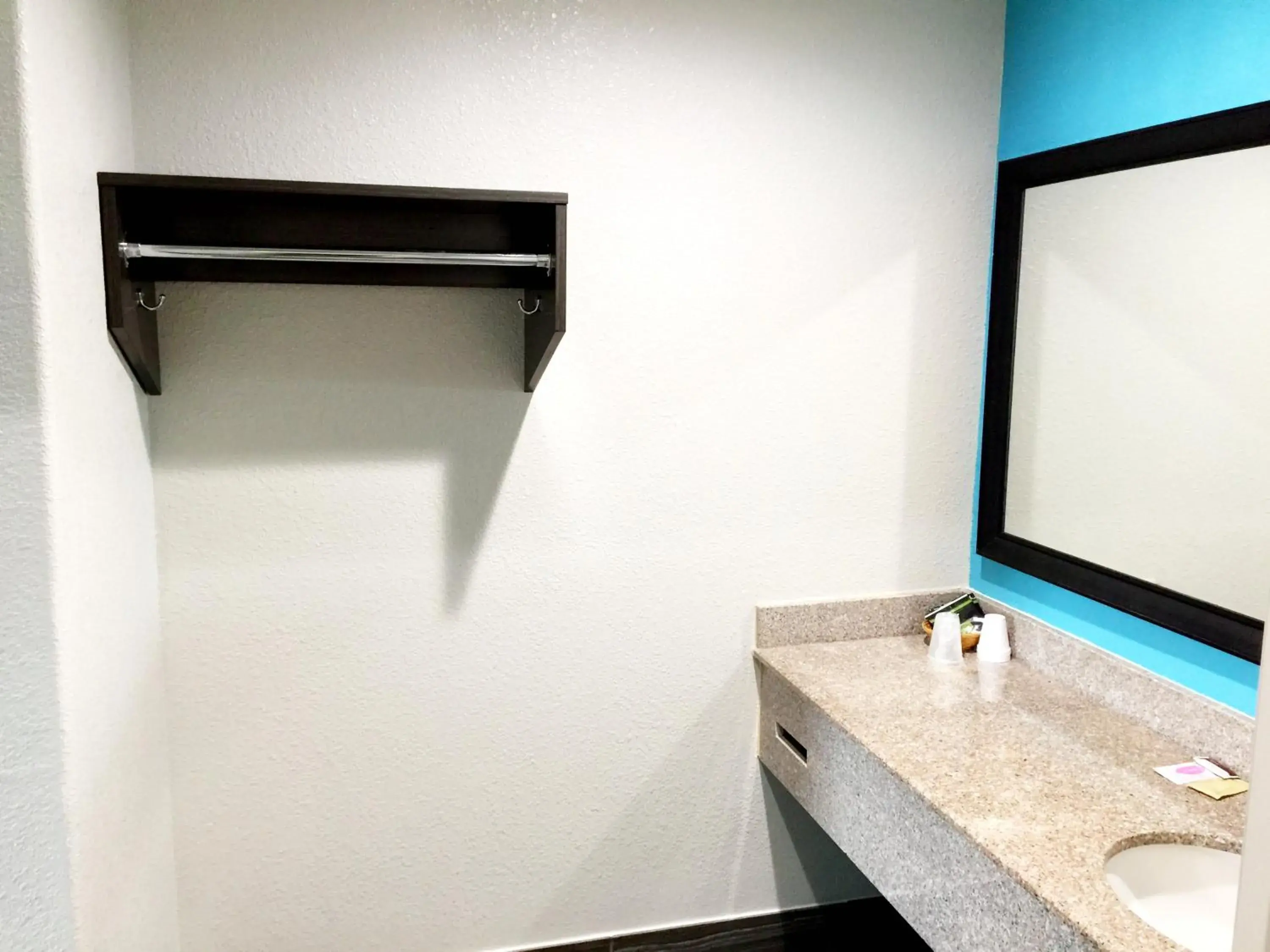 Suite in Americas Best Value Inn & Suites Mont Belvieu Houston Suite in Americas Best Value Inn & Suites Mont Belvieu Houston