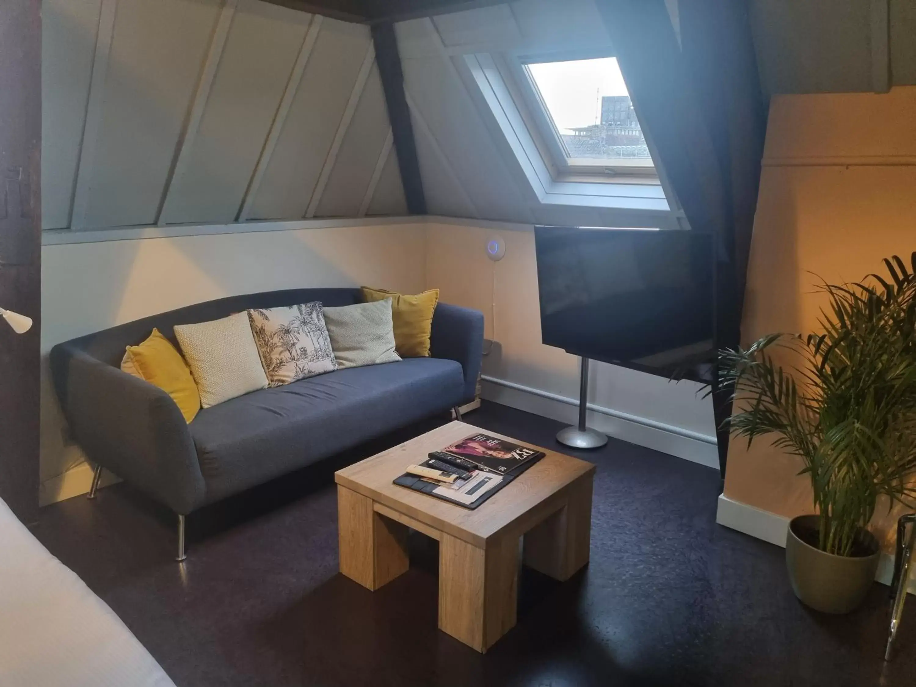 Deluxe Quadruple Room in Hotel Oldenburg Deluxe Quadruple Room in Hotel Oldenburg