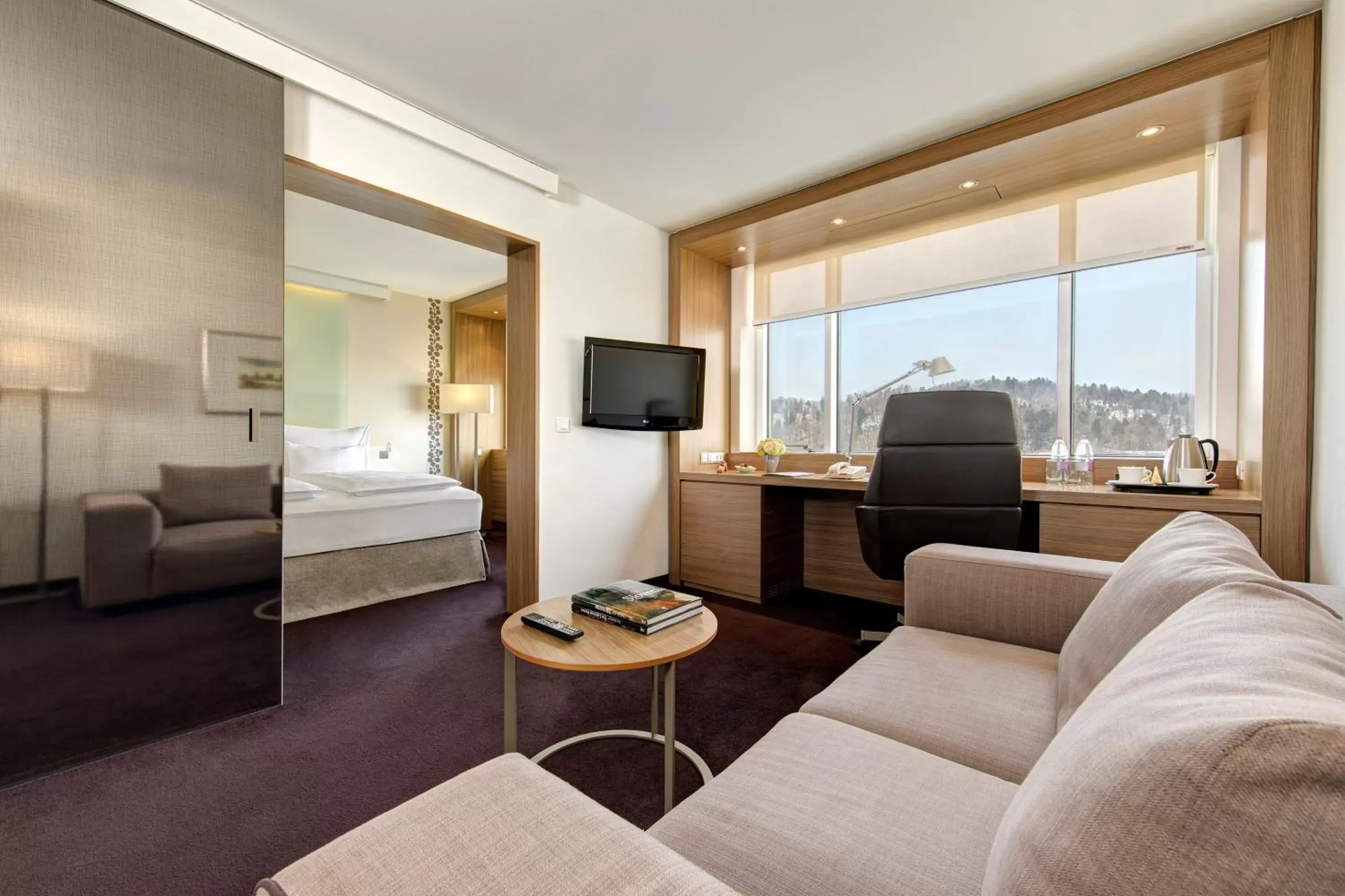 Executive Suite in Exe Lev Executive Suite in Exe Lev