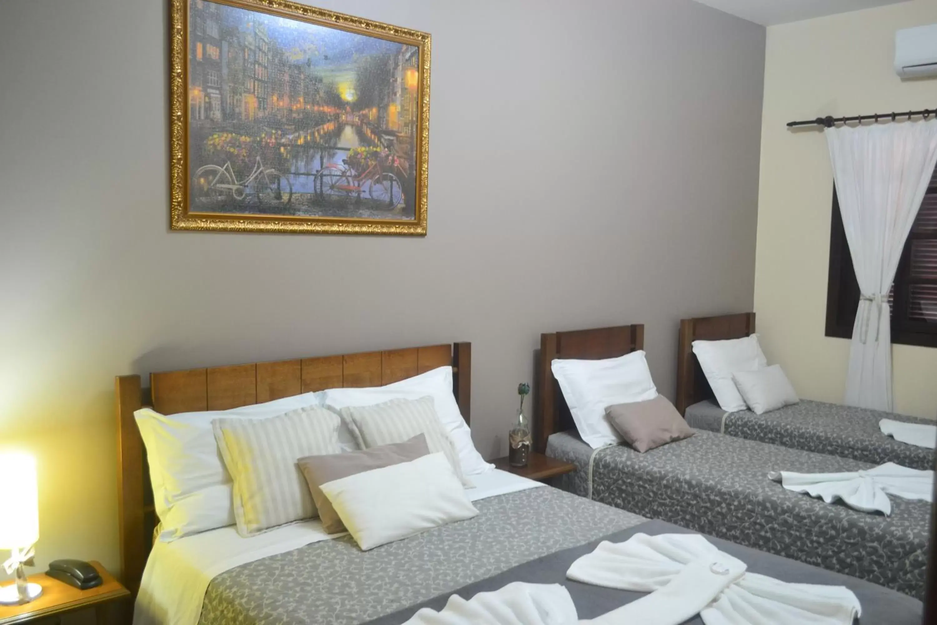 Luxury Double Room in Pousada Canasvieiras Luxury Double Room in Pousada Canasvieiras
