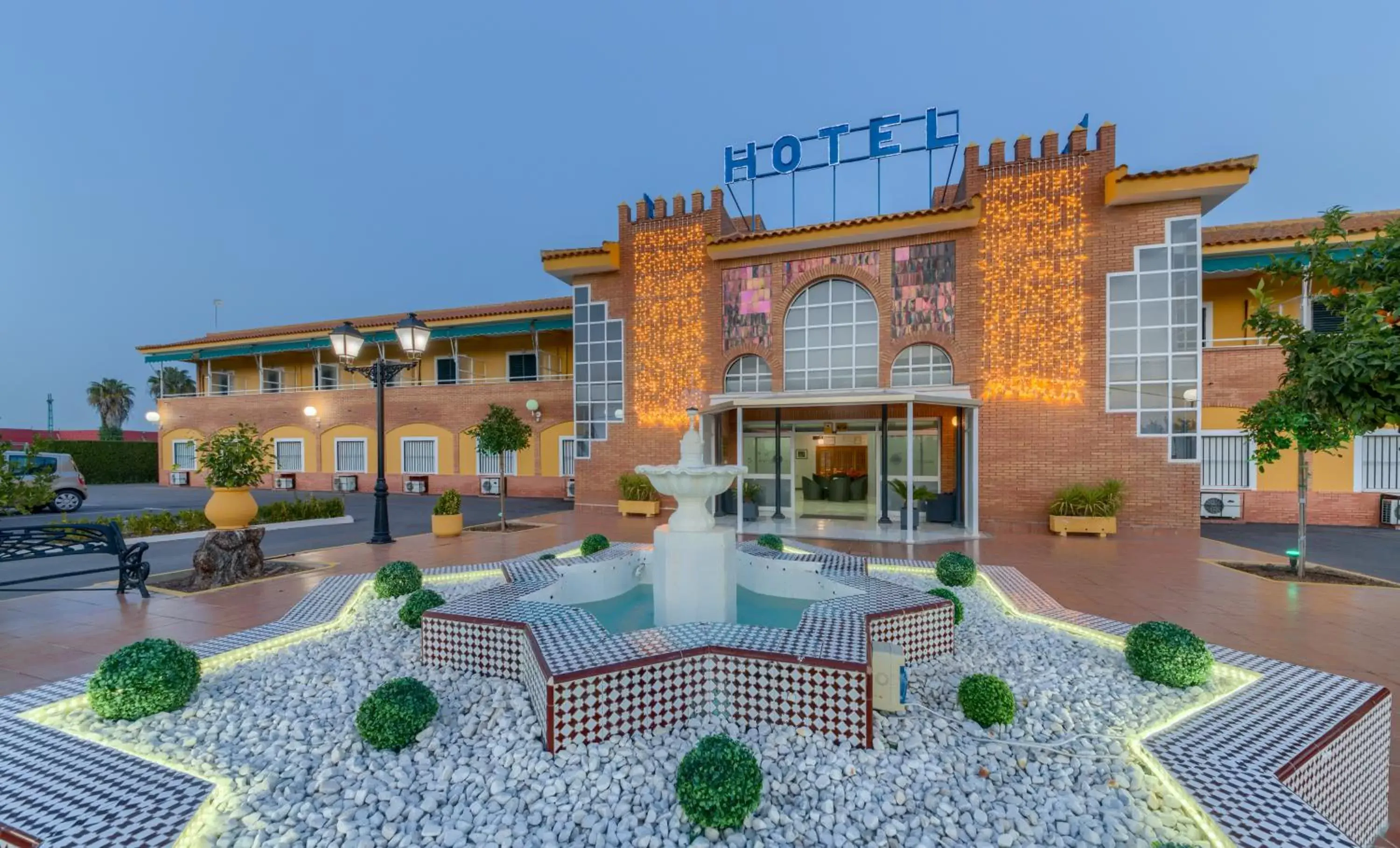 Hotel Torre De Los Guzmanes Hotel Torre De Los Guzmanes