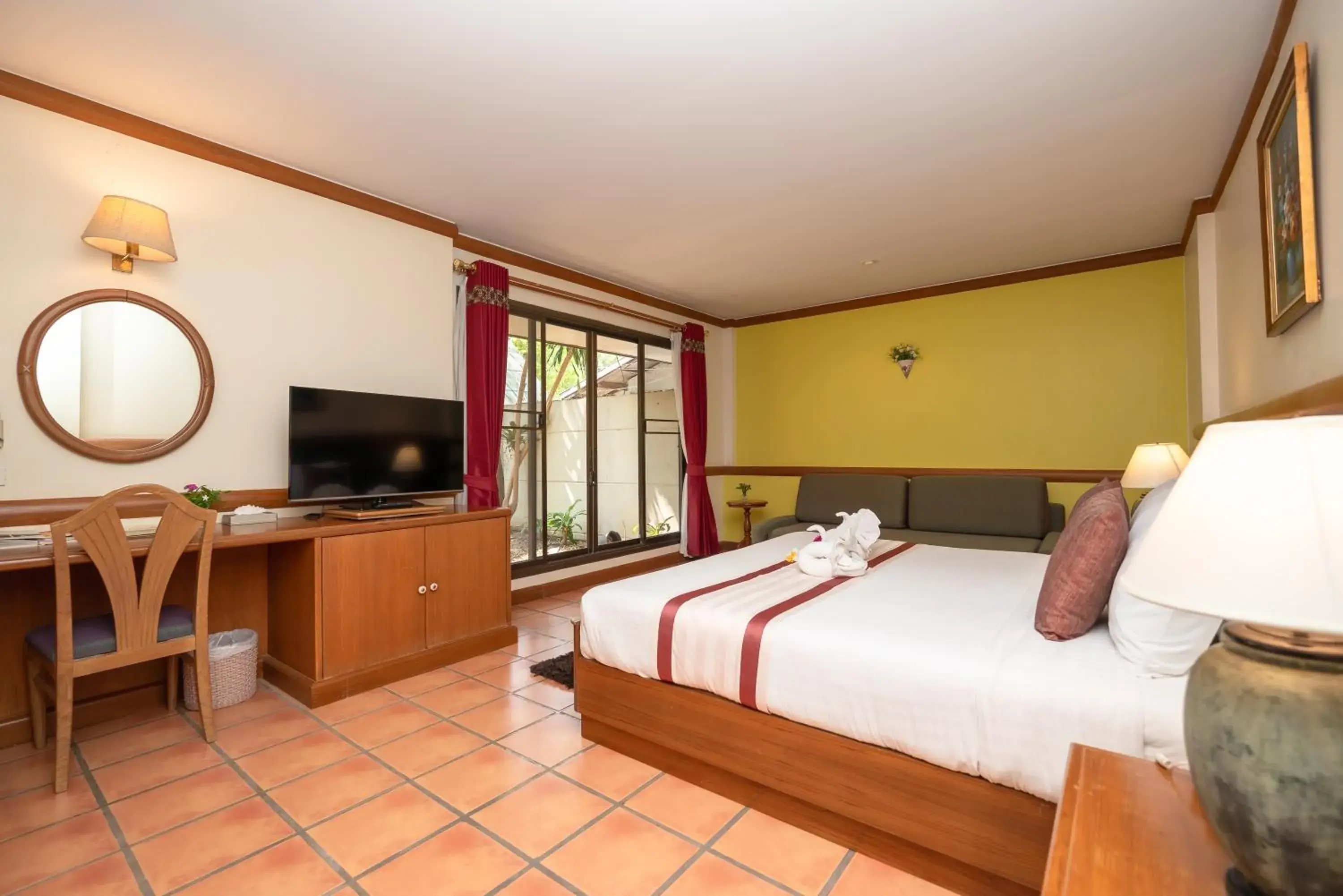 Deluxe Villa Twin/ Double Room in Comsaed River Kwai Resort Deluxe Villa Twin/ Double Room in Comsaed River Kwai Resort