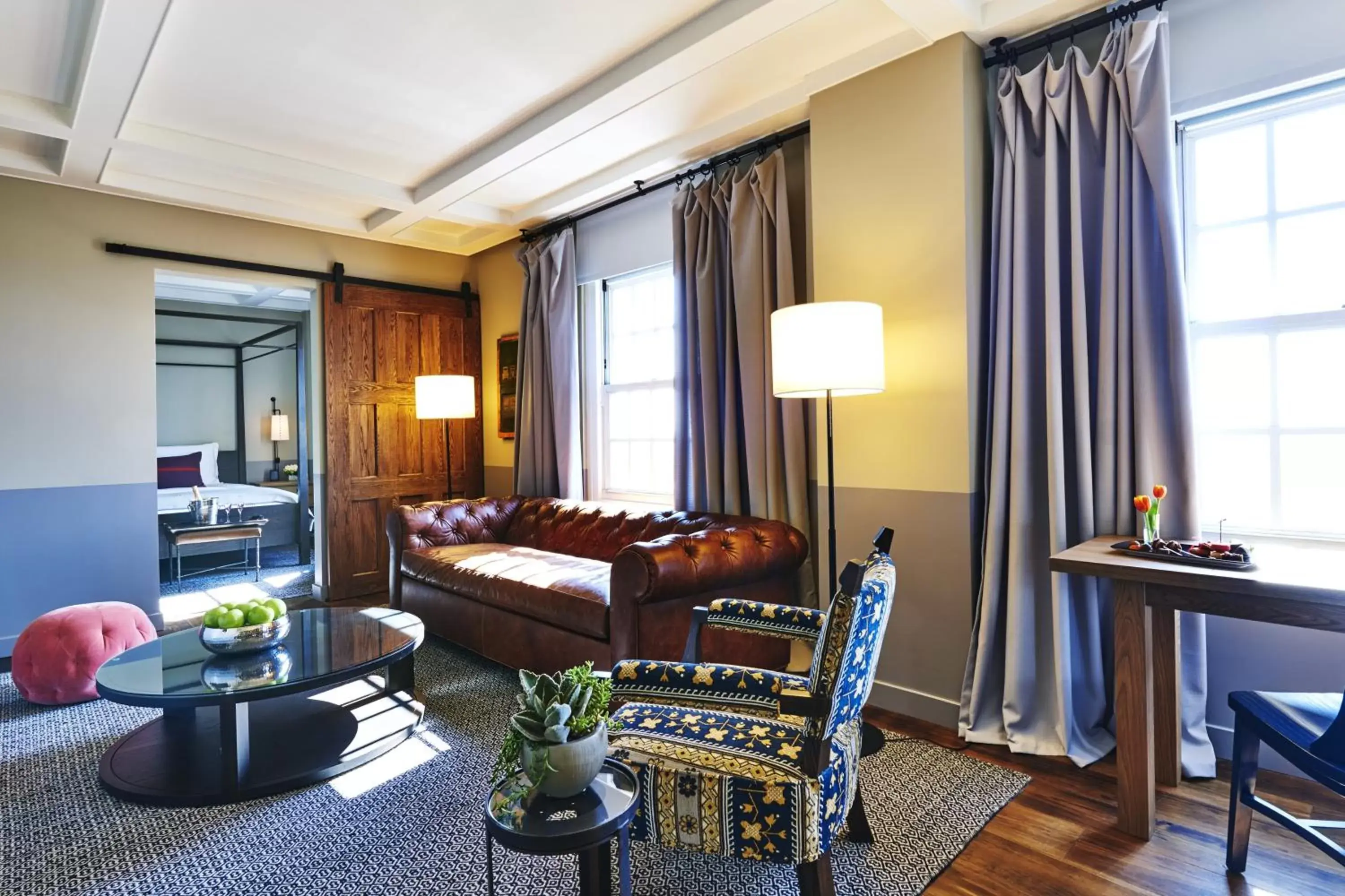 One-Bedroom King Suite in The Hollywood Roosevelt One-Bedroom King Suite in The Hollywood Roosevelt