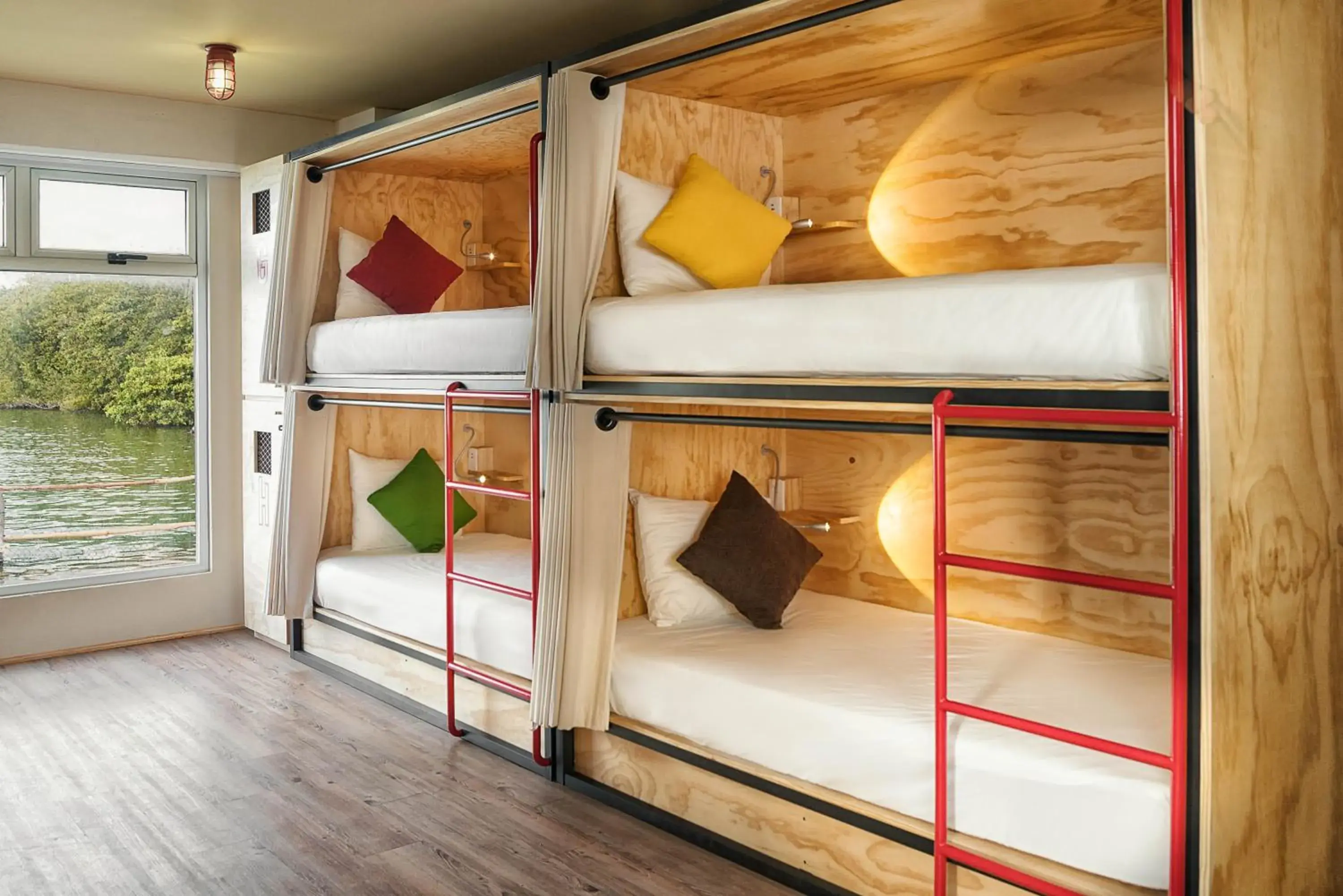 Bed in 6-Bed Mixed Dormitory Room in Mayan Monkey Cancun - Social Hotel Bed in 6-Bed Mixed Dormitory Room in Mayan Monkey Cancun - Social Hotel