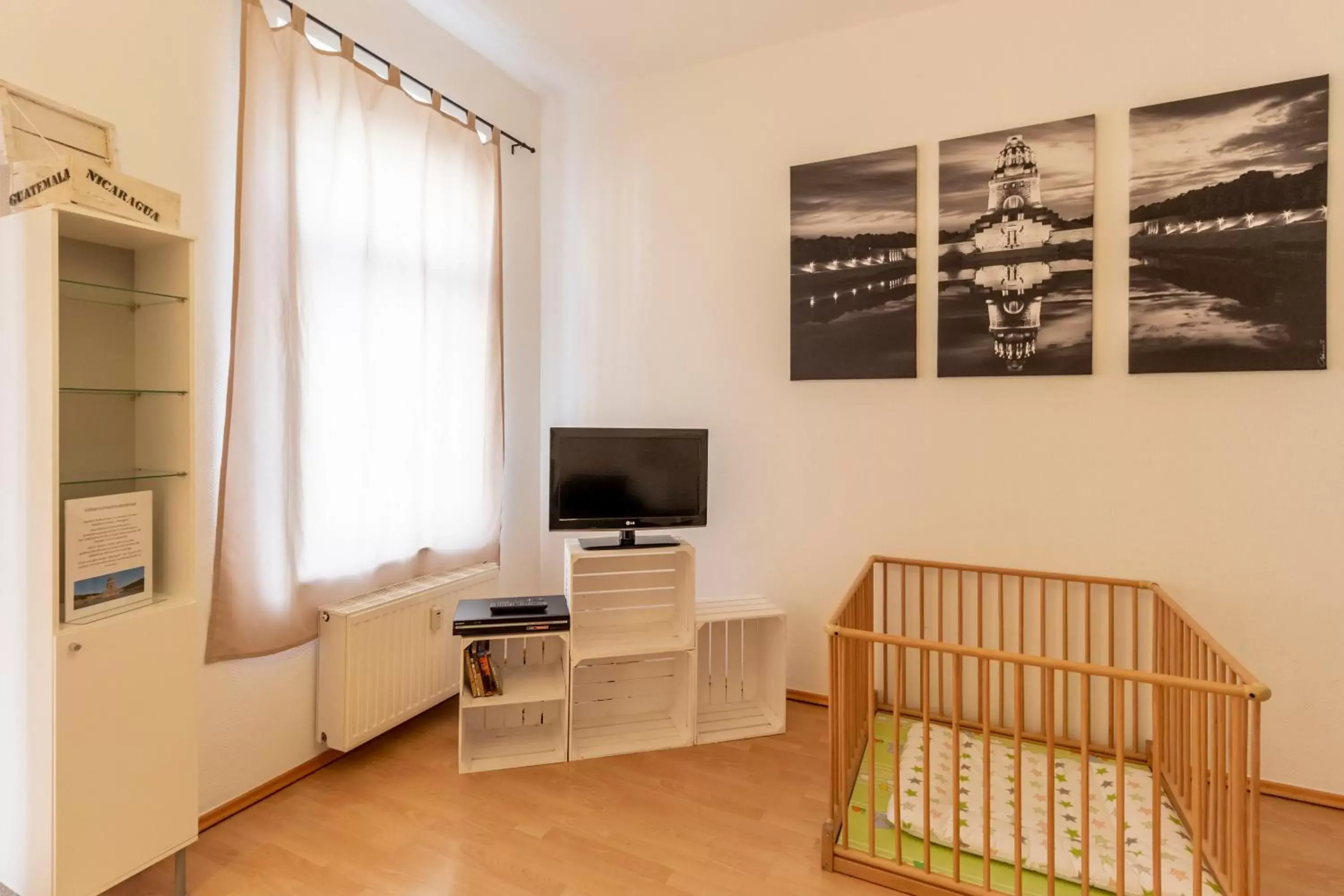 Three-Bedroom Apartment in Hotel Markgraf Leipzig Three-Bedroom Apartment in Hotel Markgraf Leipzig