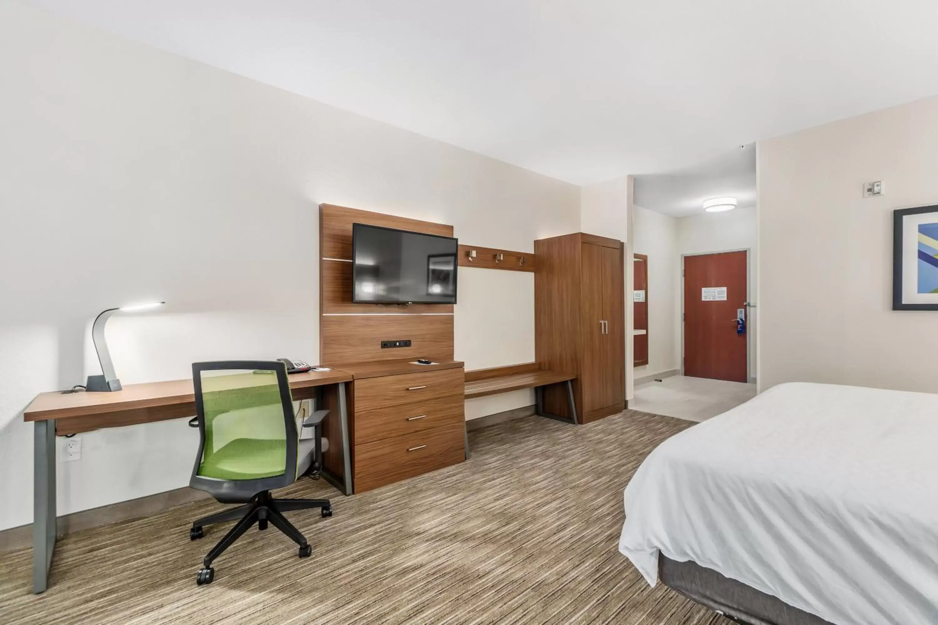 King Room - Disability Access in Holiday Inn Express & Suites Van Buren-Fort Smith Area, an IHG Hotel King Room - Disability Access in Holiday Inn Express & Suites Van Buren-Fort Smith Area, an IHG Hotel