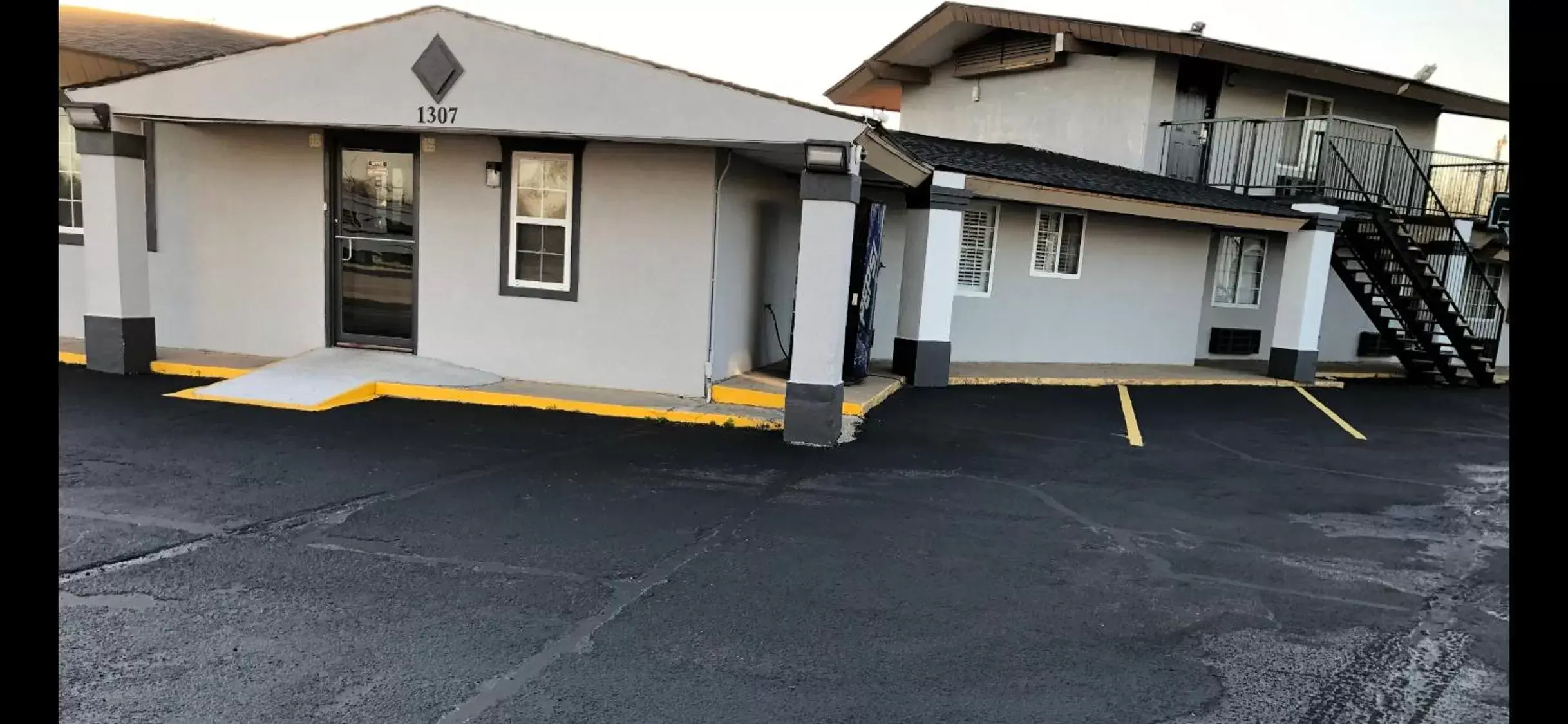 Deluxe Inn & Suites By OYO Miami OK Deluxe Inn & Suites By OYO Miami OK