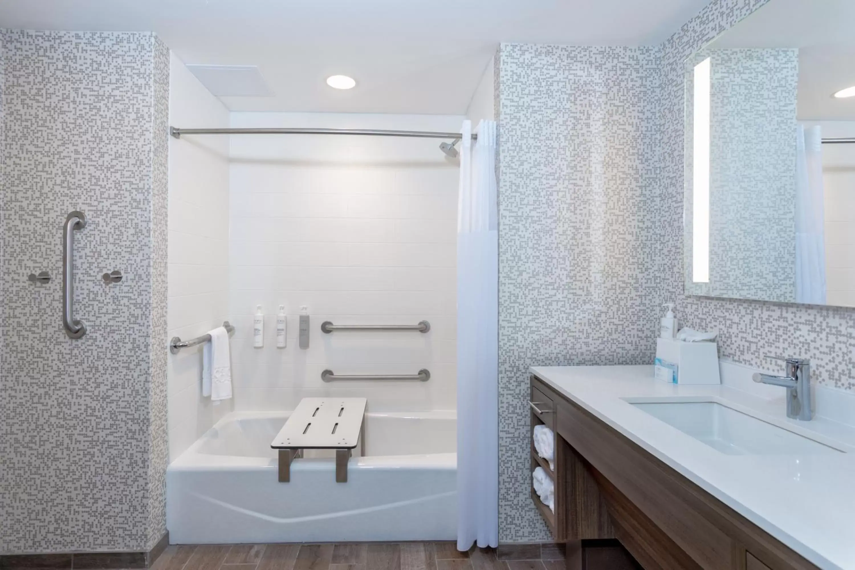 Studio Suite with Two Queen Beds - Hearing Access in Home2 Suites By Hilton Vero Beach I-95 Studio Suite with Two Queen Beds - Hearing Access in Home2 Suites By Hilton Vero Beach I-95