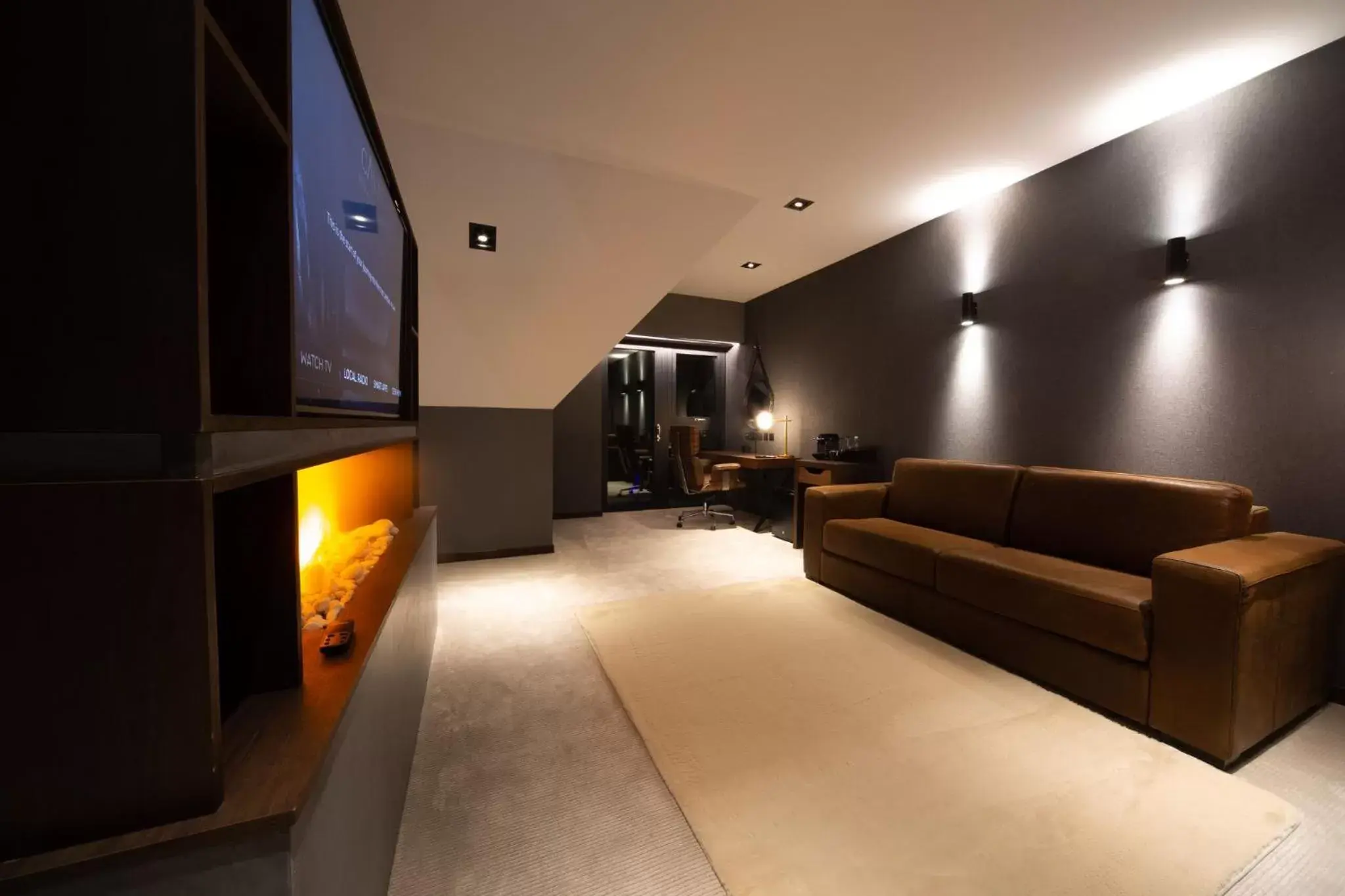 Signature Suite with Golf View in Cave Hotel & Golf Resort Signature Suite with Golf View in Cave Hotel & Golf Resort