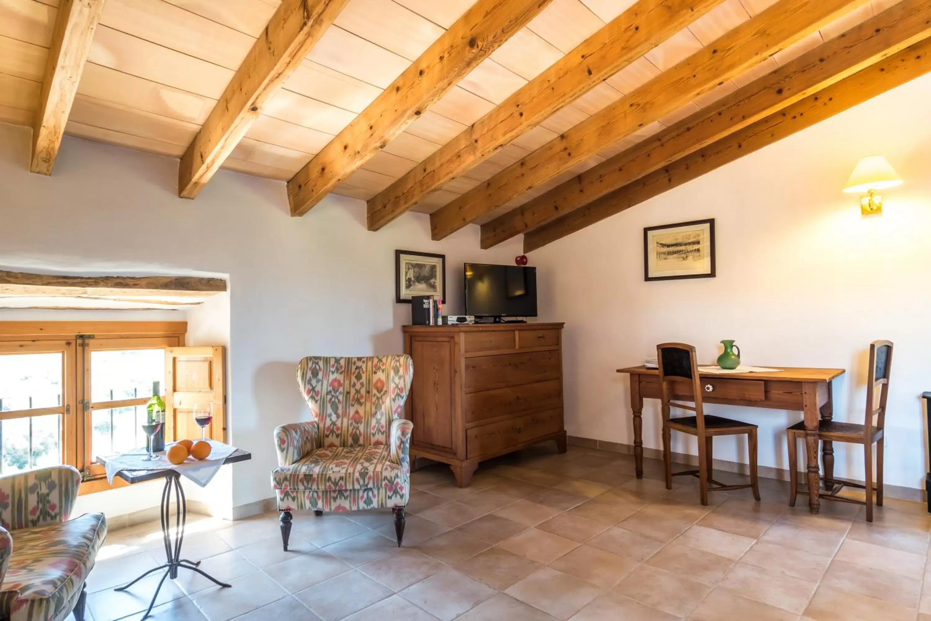 Junior Suite with Balcony in Fincahotel Can Estades Junior Suite with Balcony in Fincahotel Can Estades