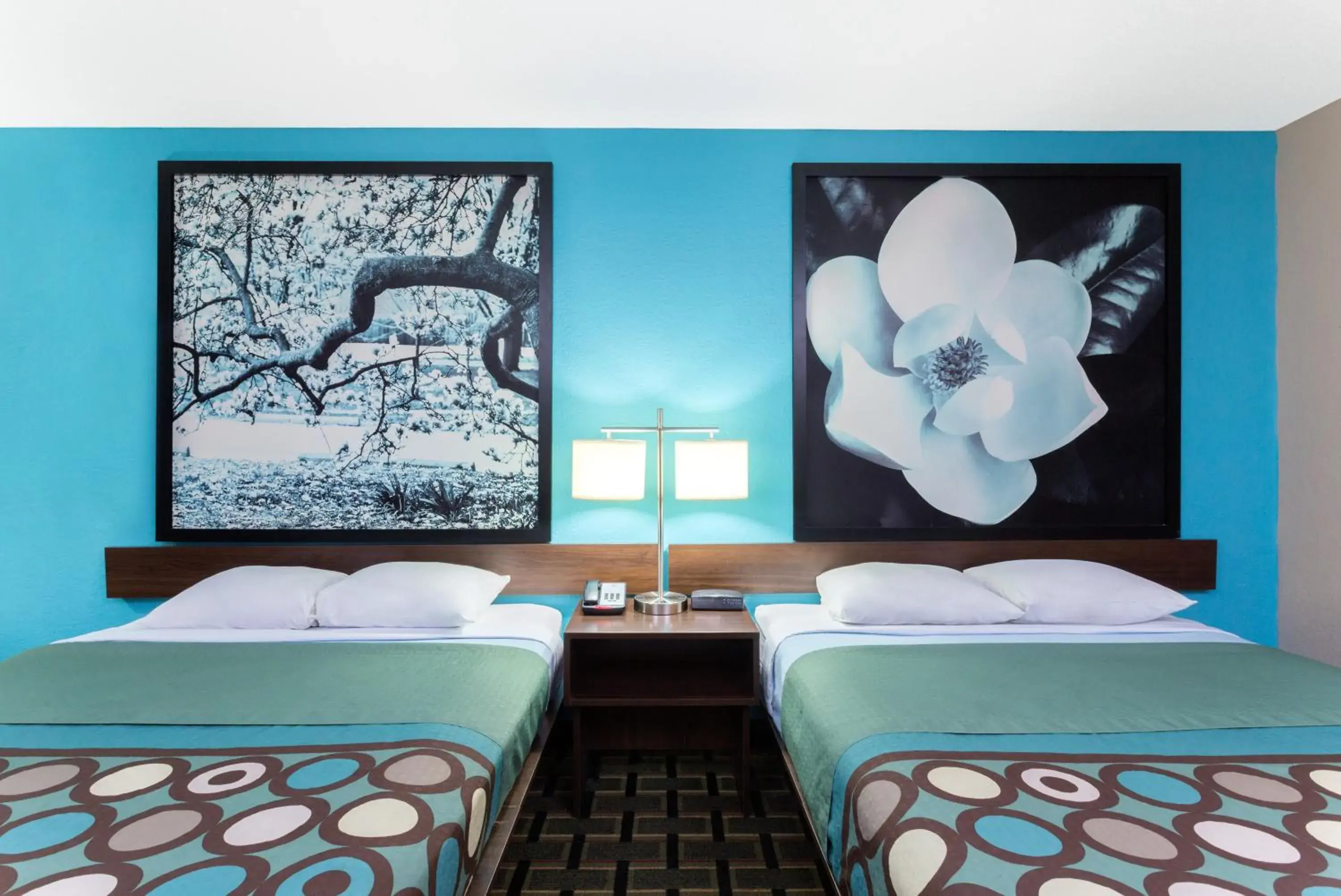 Queen Room with Two Queen Beds - Smoking in Super 8 by Wyndham Brunswick South I-95 Queen Room with Two Queen Beds - Smoking in Super 8 by Wyndham Brunswick South I-95