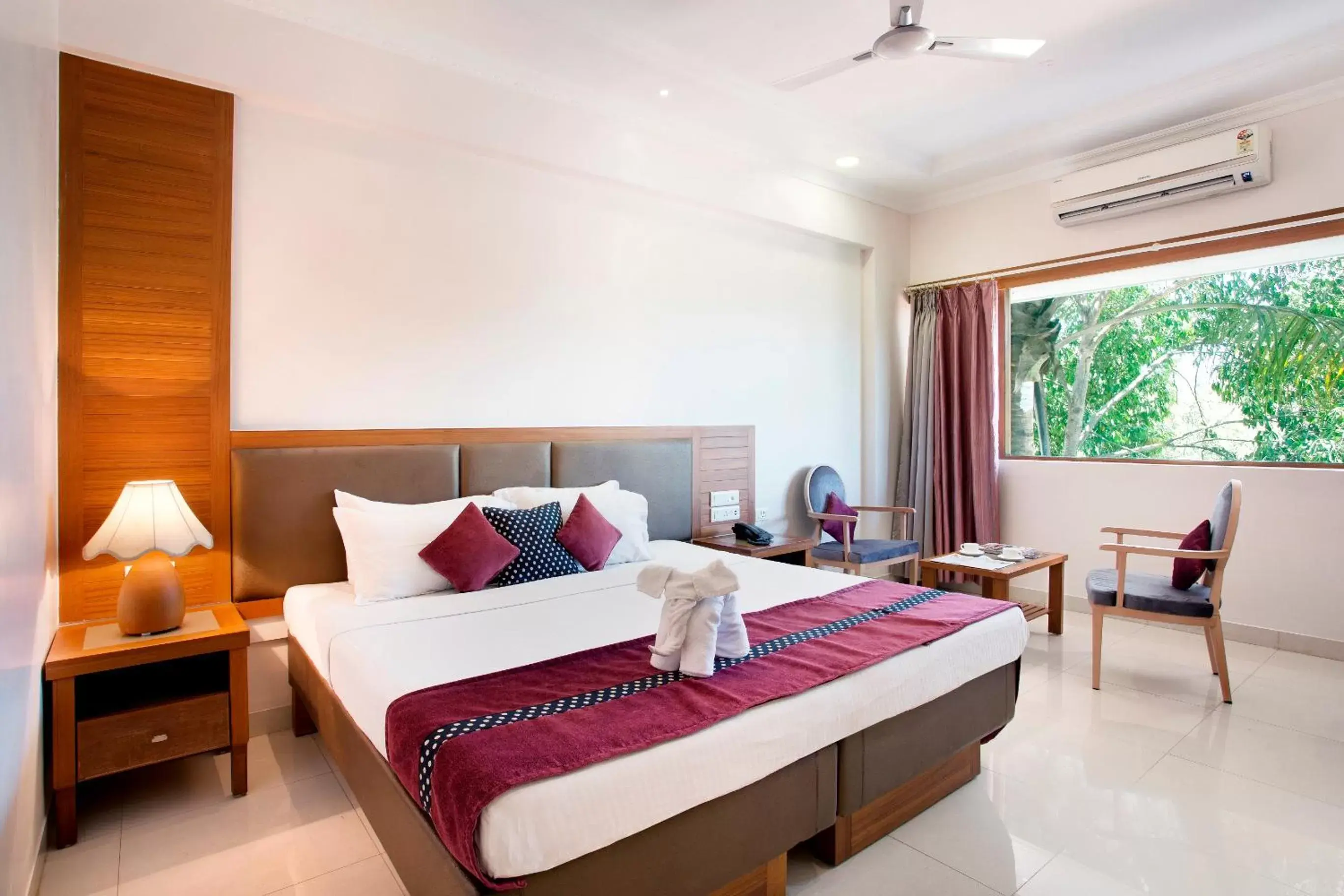 Deluxe Double or Twin Room in Avion Holiday Resort Deluxe Double or Twin Room in Avion Holiday Resort