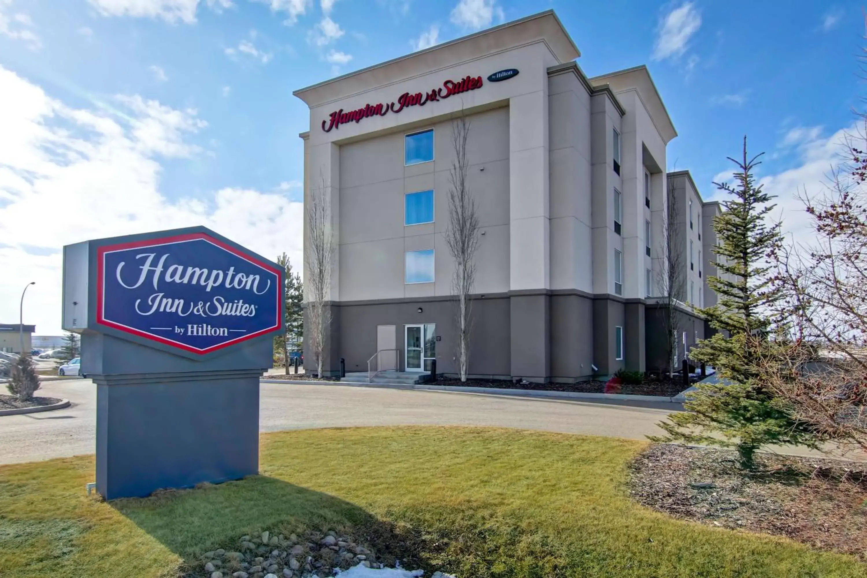 Hampton Inn & Suites Red Deer Hampton Inn & Suites Red Deer