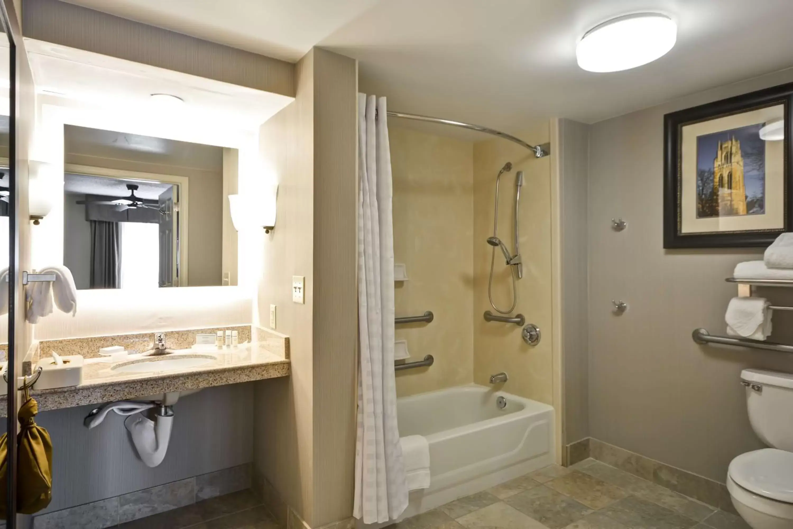 King Suite with Accessible Tub - Mobility and Hearing Access/Non-Smoking in Homewood Suites Durham-Chapel Hill I-40 King Suite with Accessible Tub - Mobility and Hearing Access/Non-Smoking in Homewood Suites Durham-Chapel Hill I-40