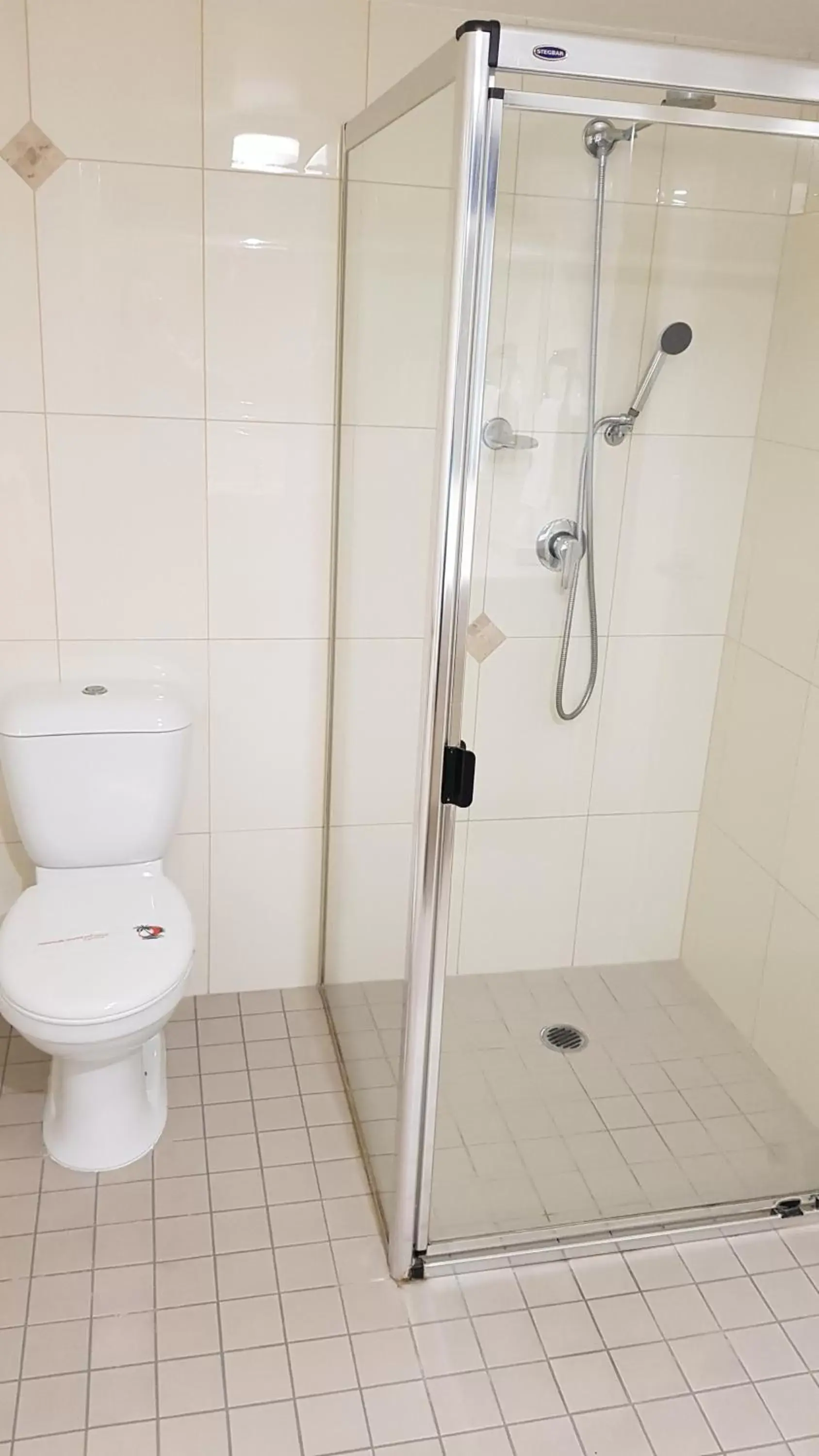 King Room in Nambour Heights Motel King Room in Nambour Heights Motel