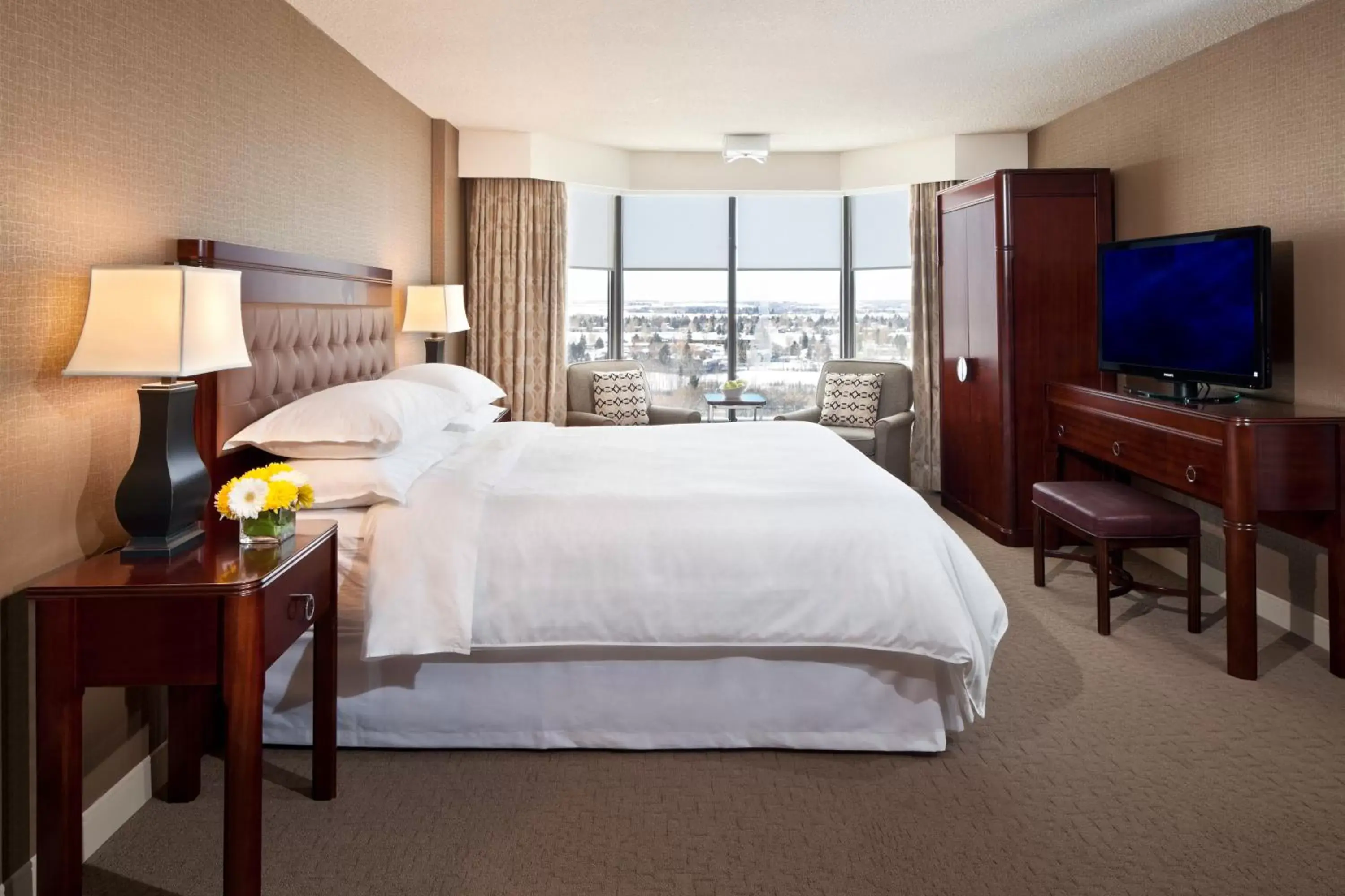 King Jacuzzi Suite in Red Deer Resort & Casino King Jacuzzi Suite in Red Deer Resort & Casino