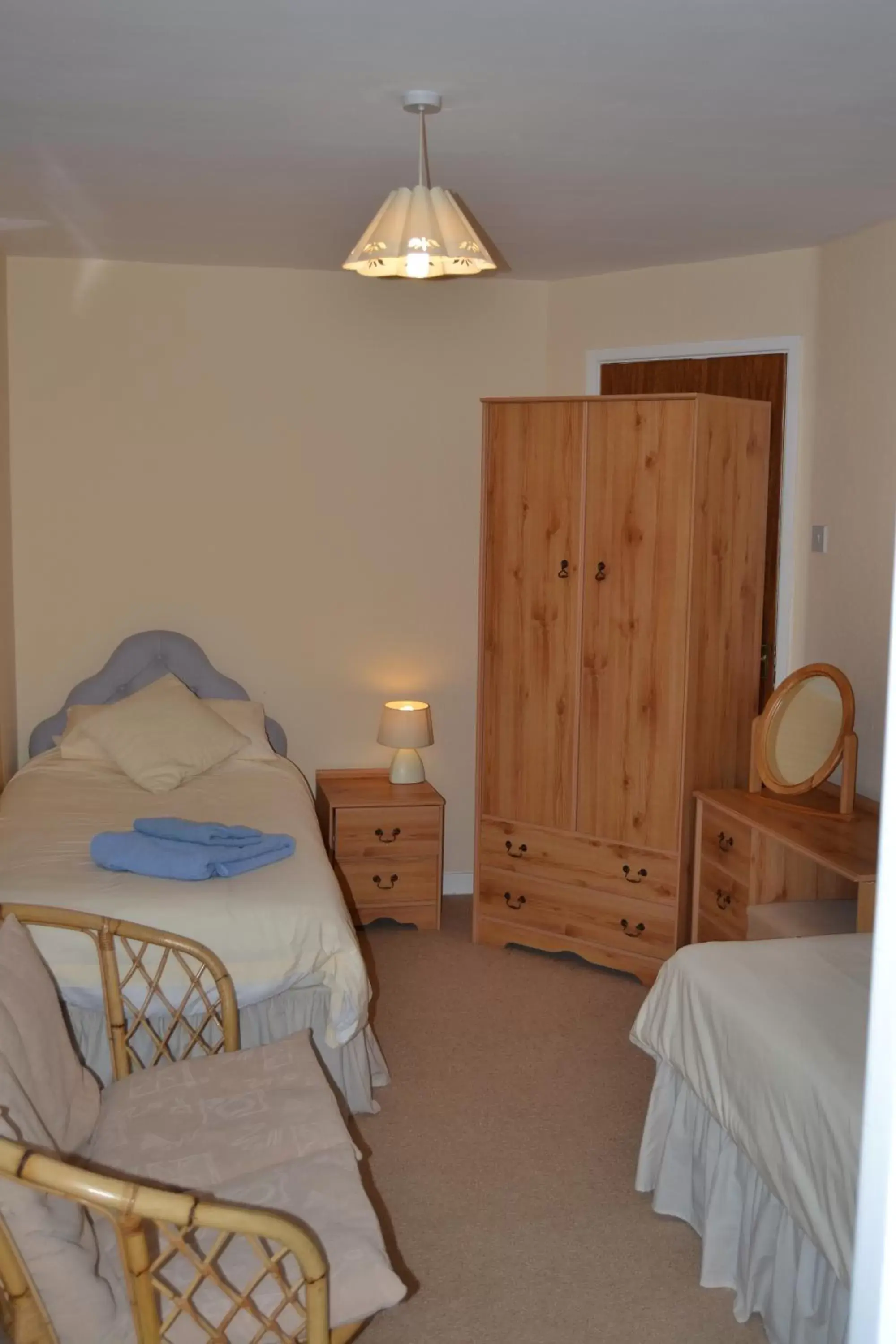 Family Room with Private Bathroom in City Inn Family Room with Private Bathroom in City Inn