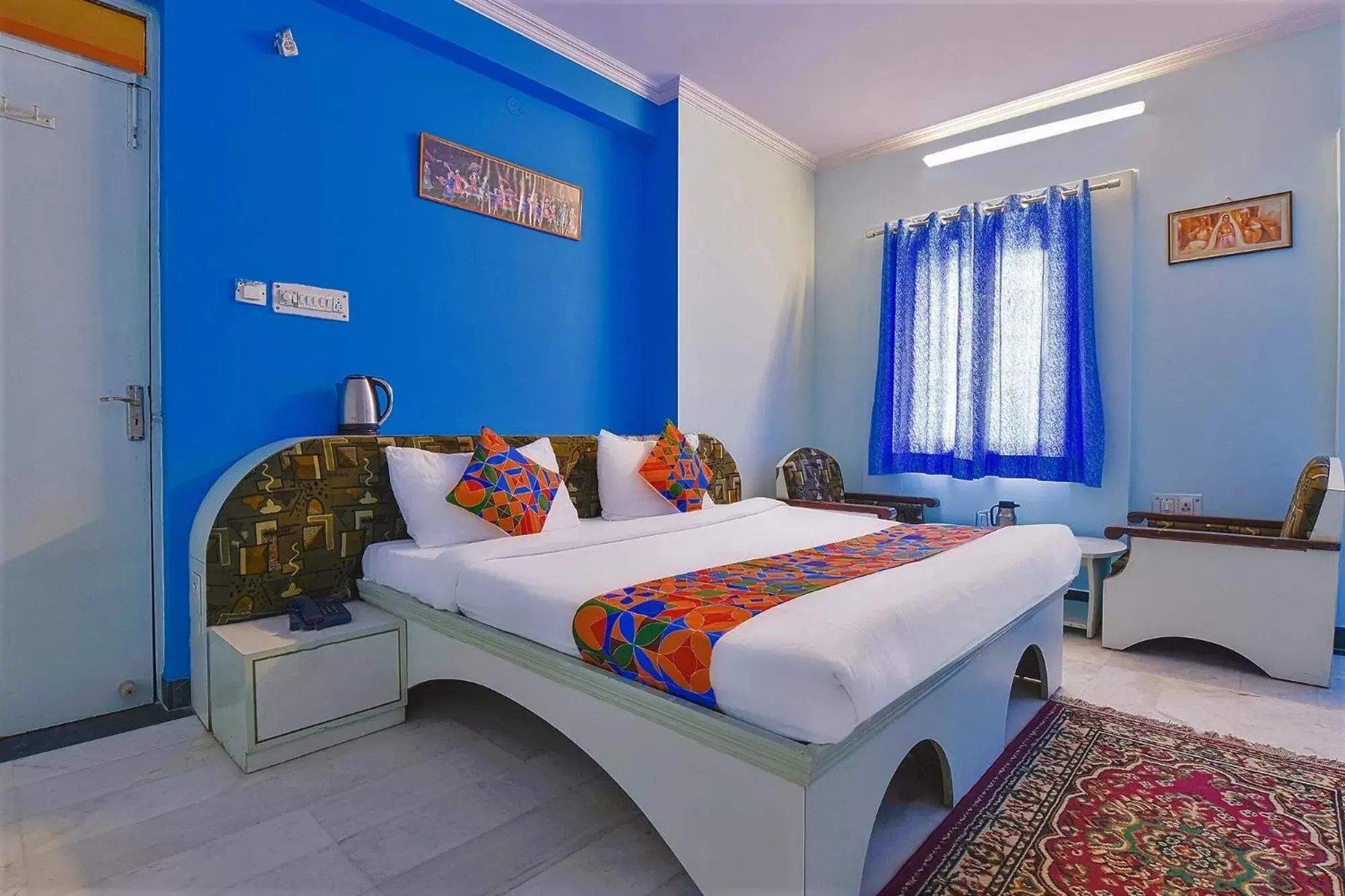 Deluxe Room - single occupancy in FabExpress Anuja Deluxe Room - single occupancy in FabExpress Anuja