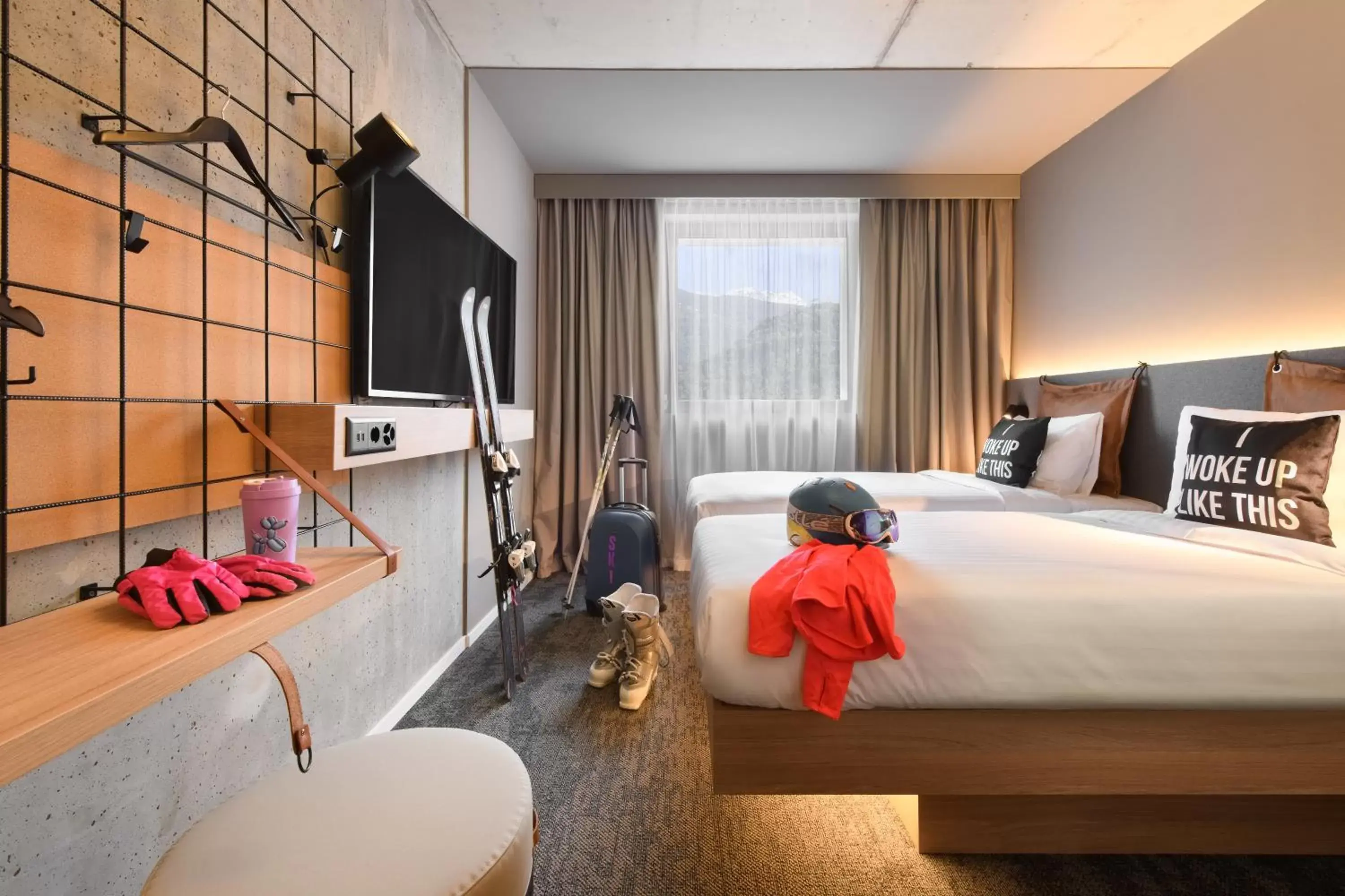 Moxy Standard Guest room with 2 Twin/Single Bed(s) in Moxy Sion Moxy Standard Guest room with 2 Twin/Single Bed(s) in Moxy Sion