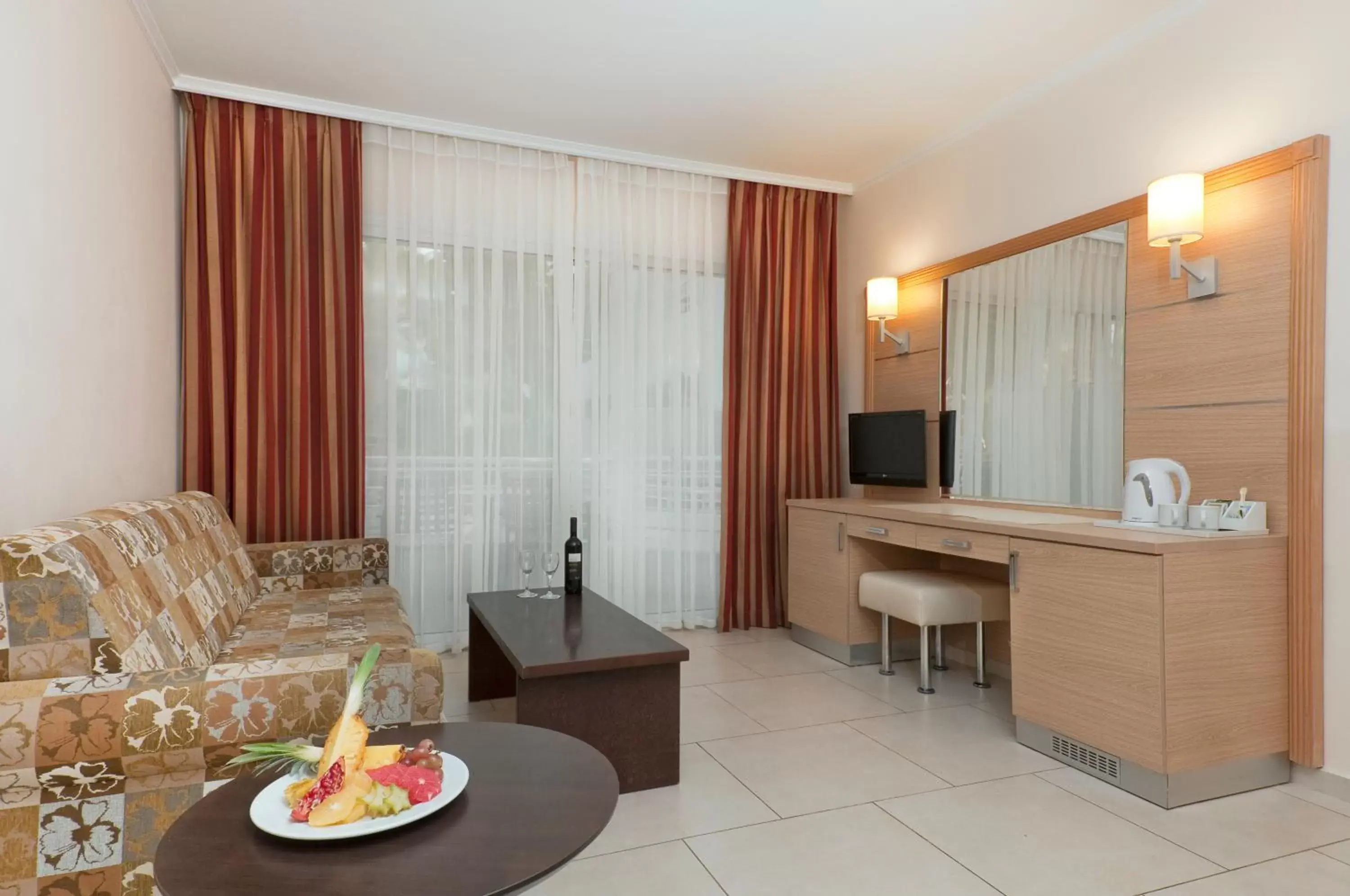 Junior Suite with Balcony - single occupancy in Leonardo Royal Resort Eilat Junior Suite with Balcony - single occupancy in Leonardo Royal Resort Eilat