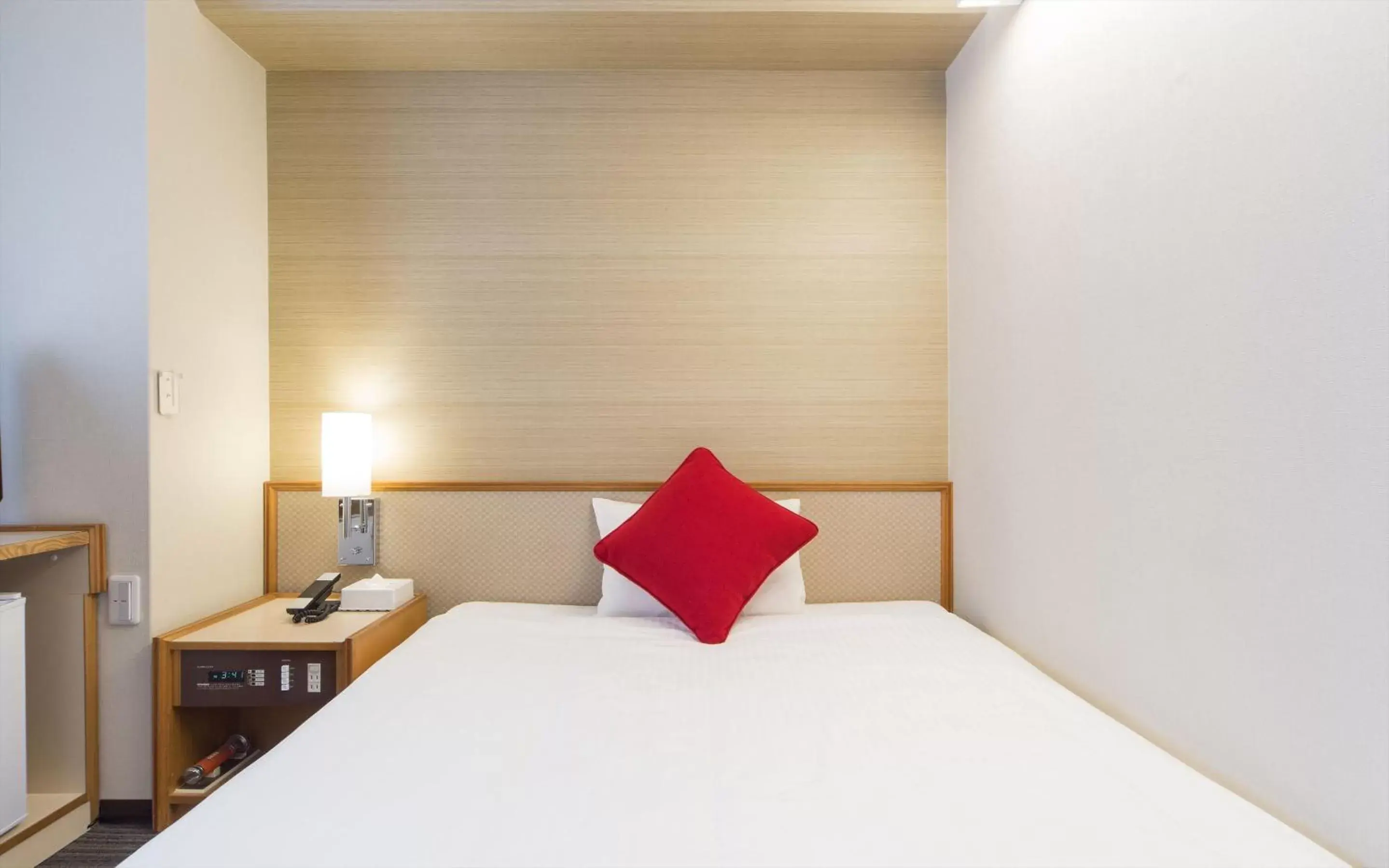 Single Room - single occupancy - Non-Smoking in Hotel Sun White Single Room - single occupancy - Non-Smoking in Hotel Sun White