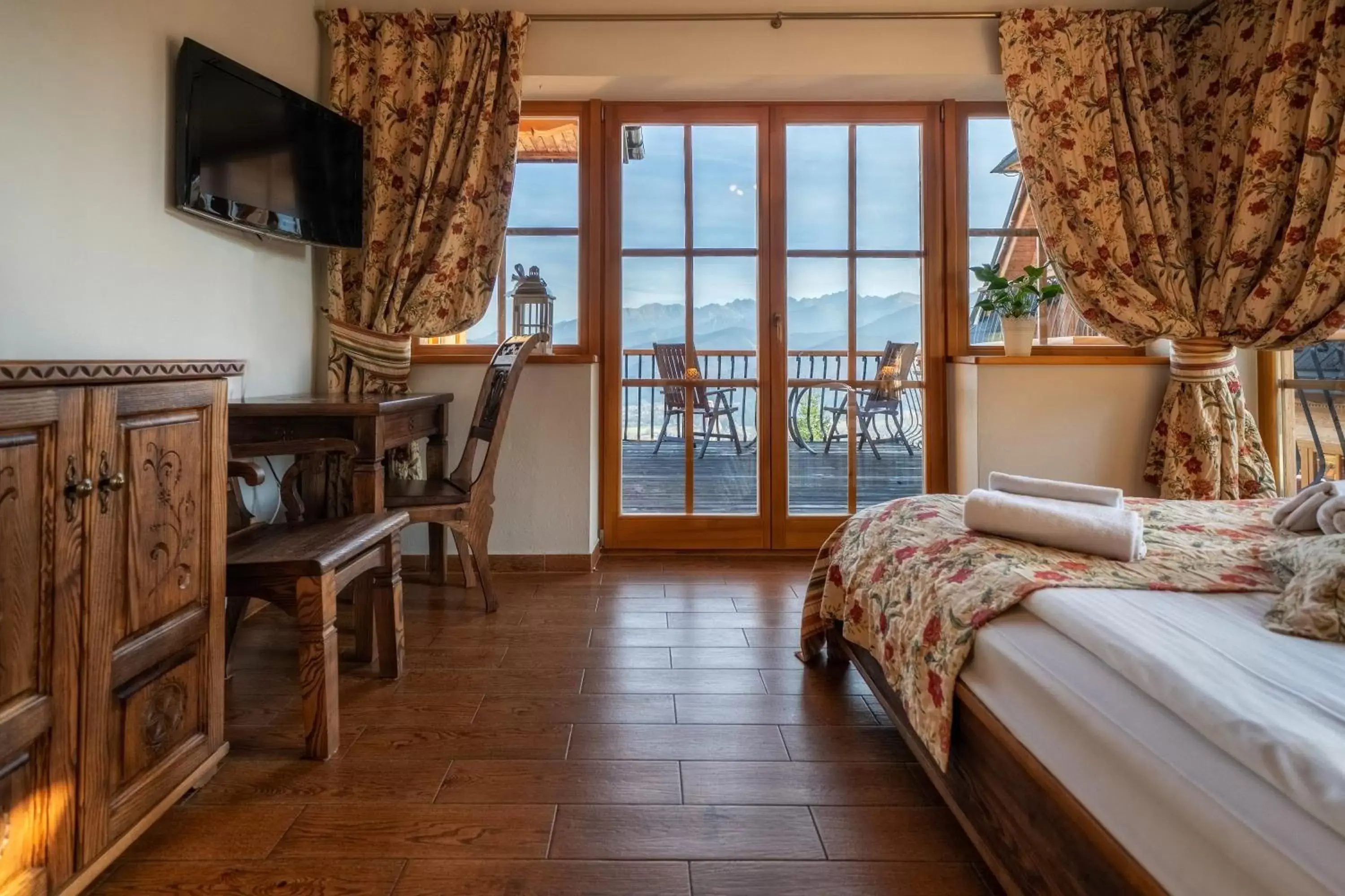 Butorowy Dwór Butorowy Dwór